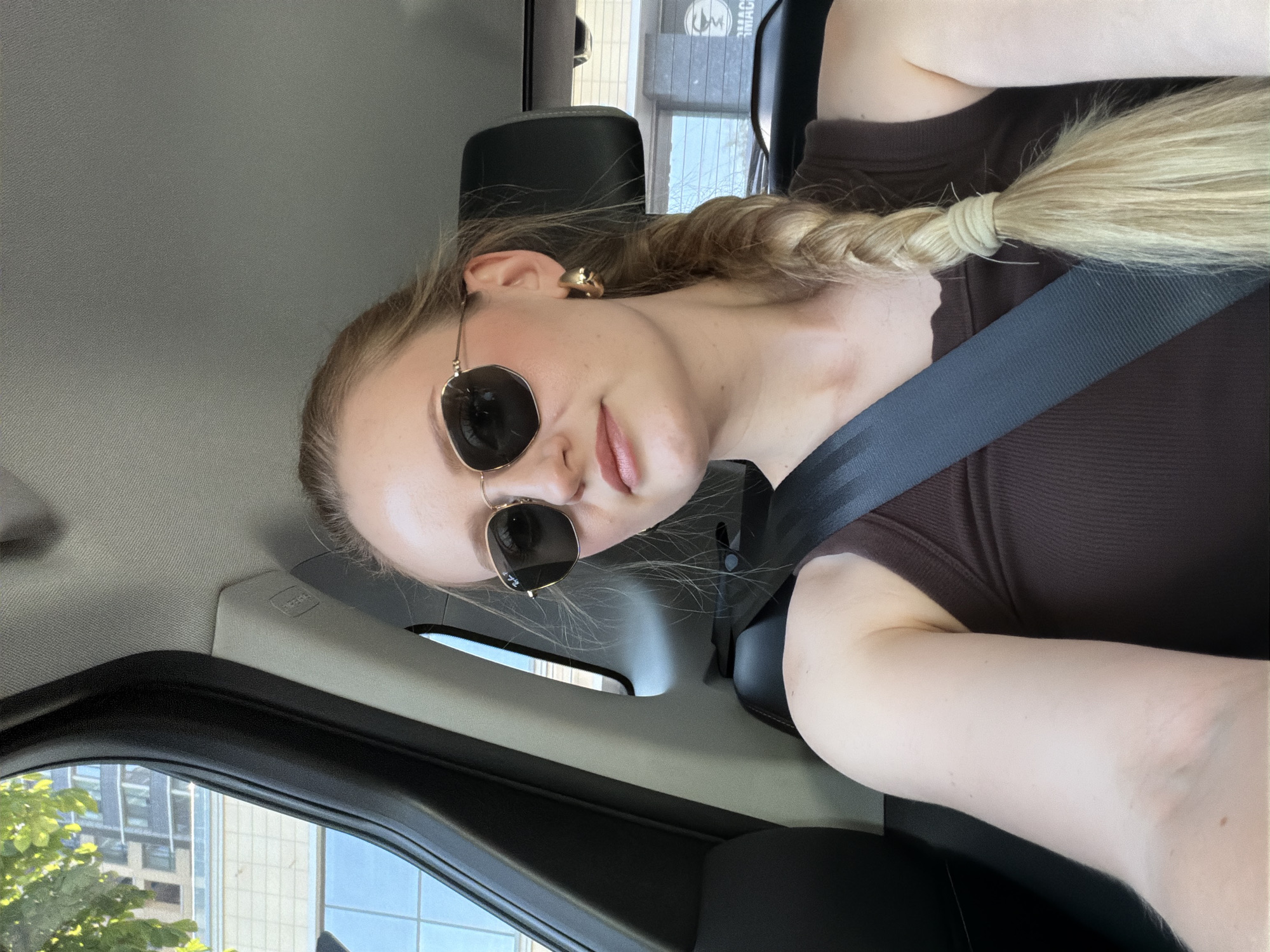 Afternoon around Chișinău, from car rides to city landmarks