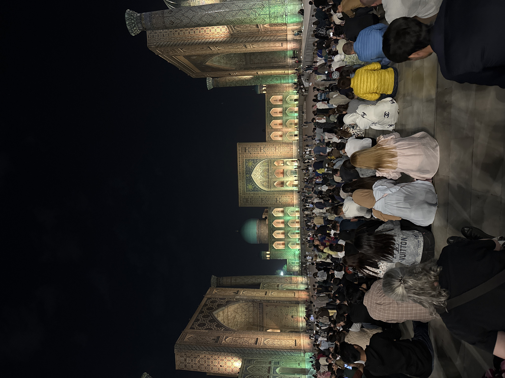 Large crowd gathers for evening prayer in Samarkand plaza