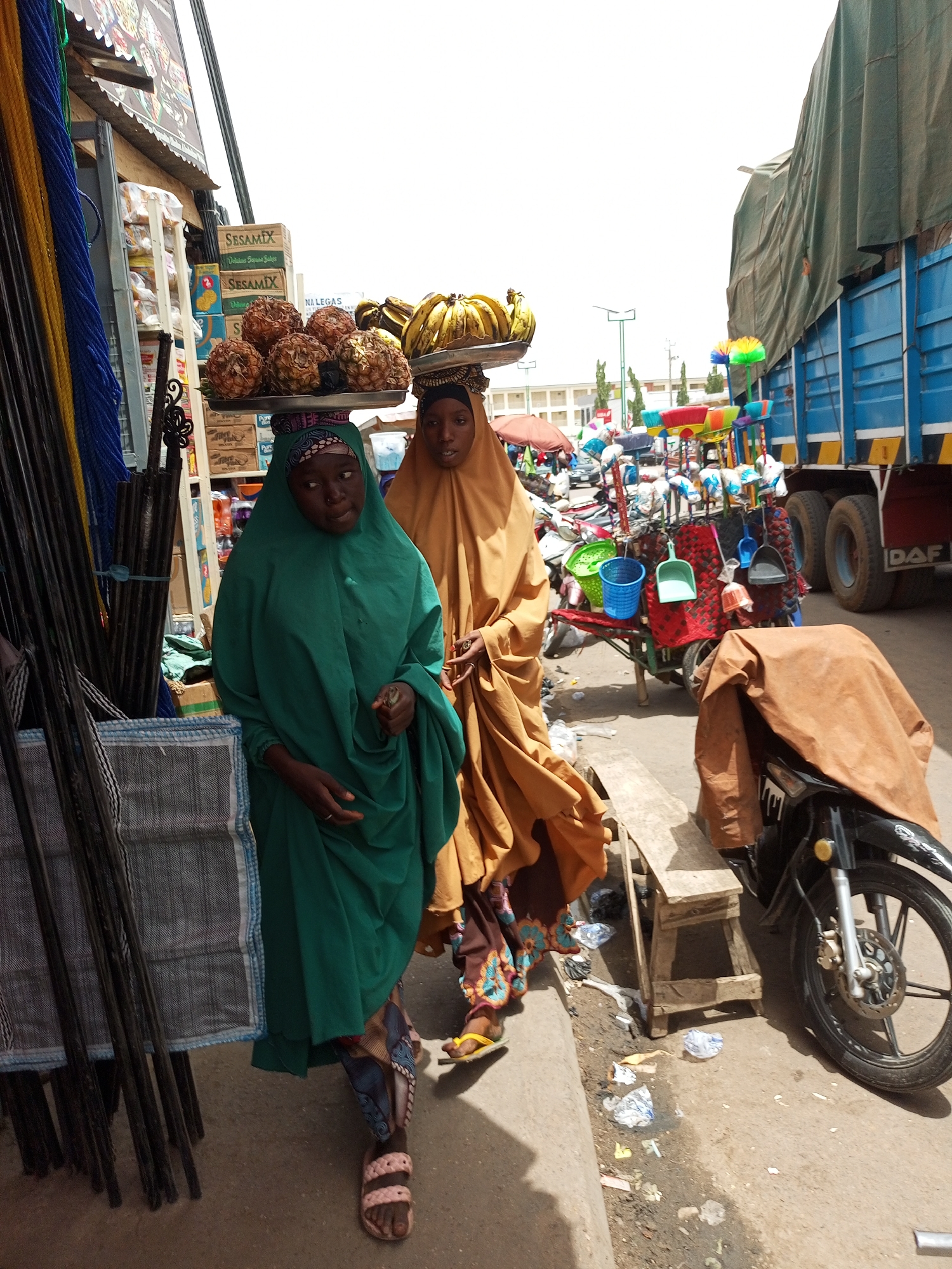 Daily street life and commerce captured in Arawa, Nigeria