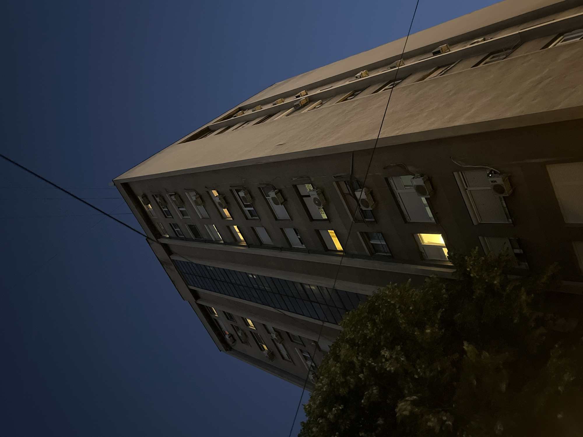 Nighttime residential building documentation in Belgrade captured by witness