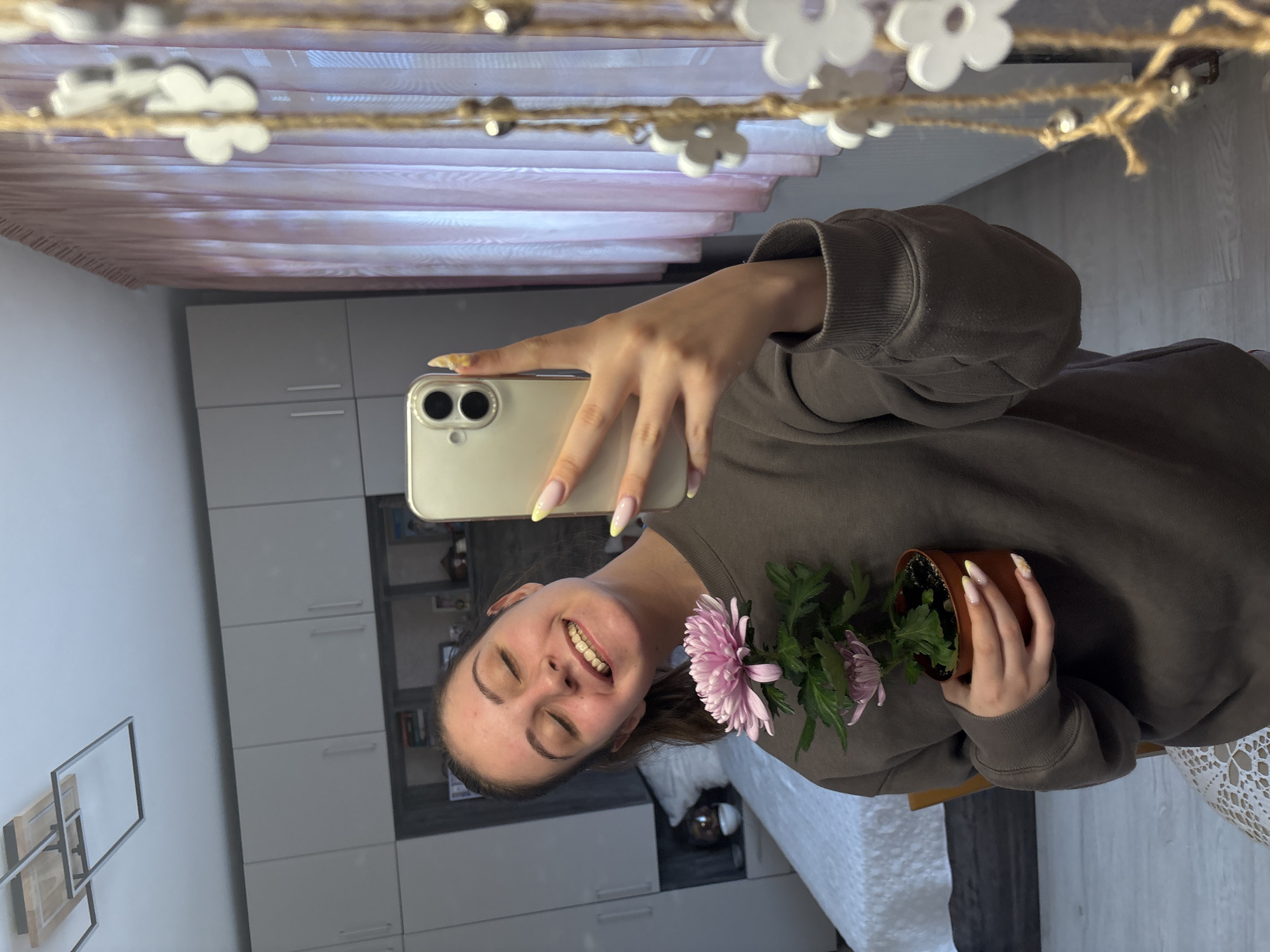 Woman Documents Afternoon With Selfies, Flowers in Bulgaria