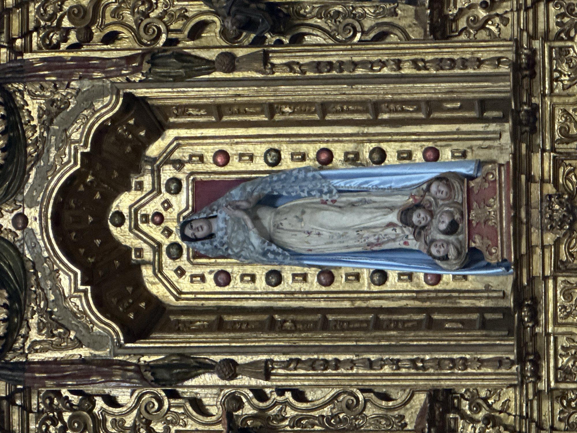 Historic Mexico City church features documented by witness
