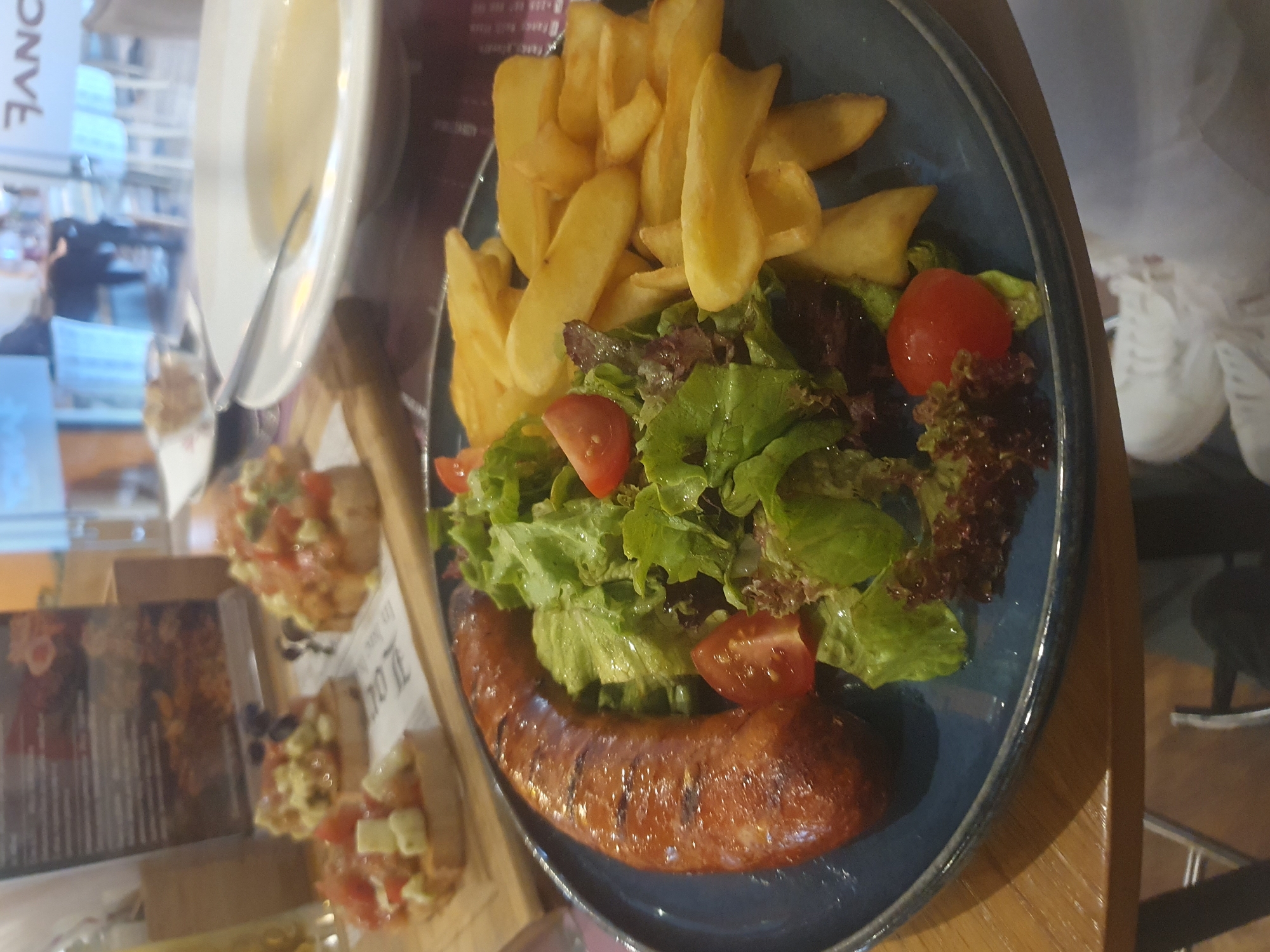Diner documents lunch experience at Plovdiv restaurant