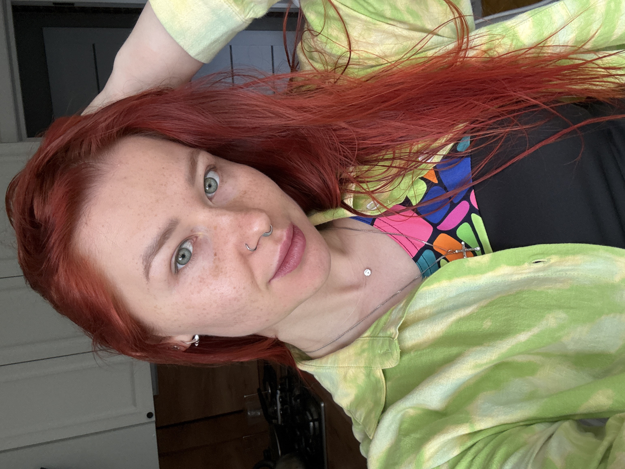 Morning selfies and cats captured in Rostov-on-Don apartment