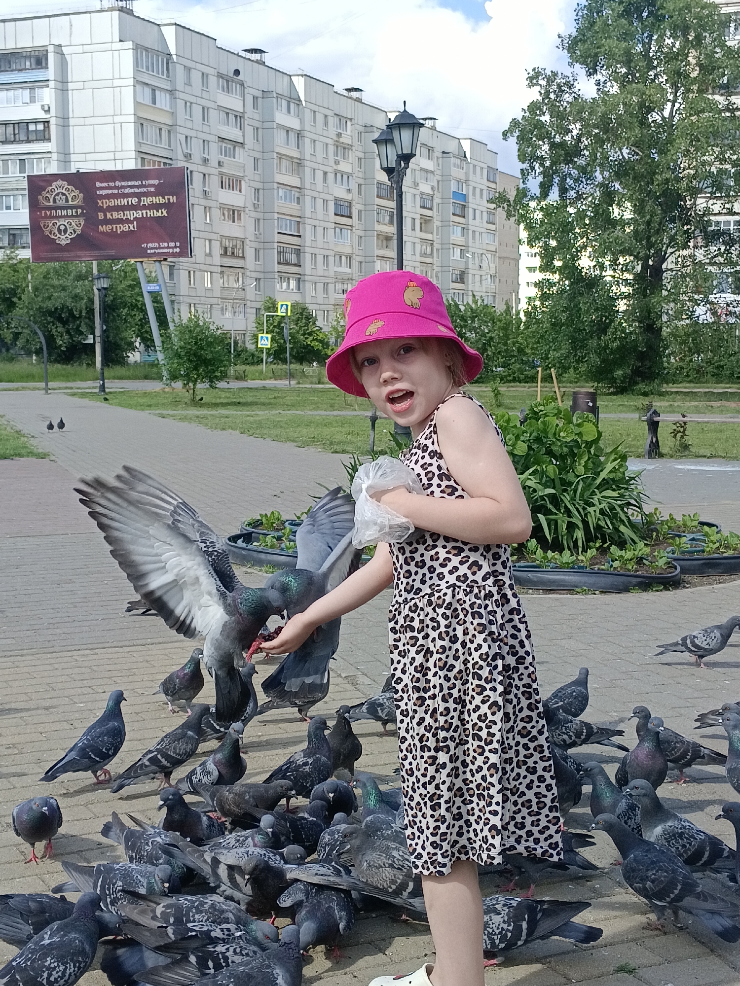 Morning life unfolds across Chaikovsky, Russia in everyday moments