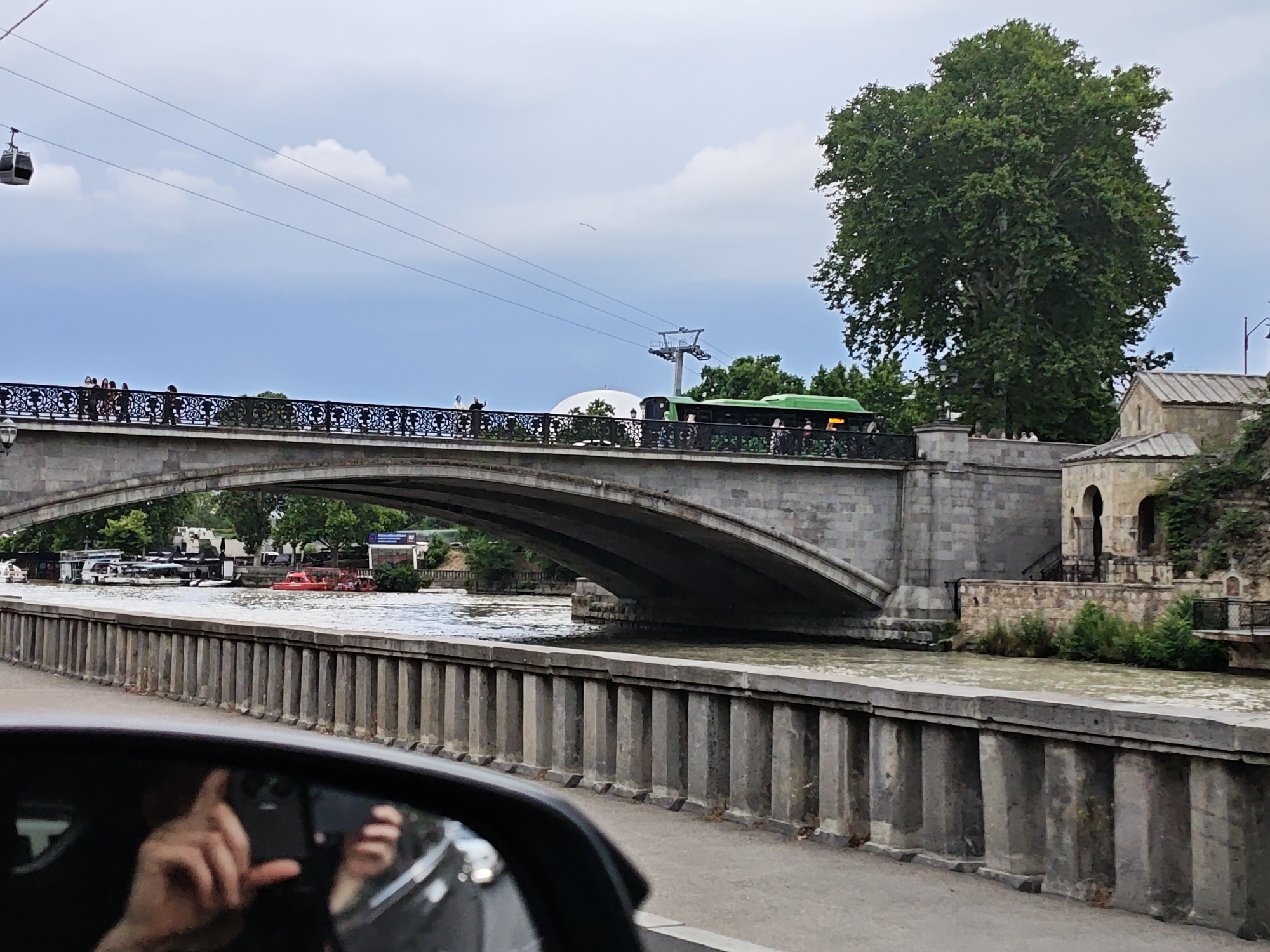 Along the Kura River, Tbilisi's bridges and waterfront