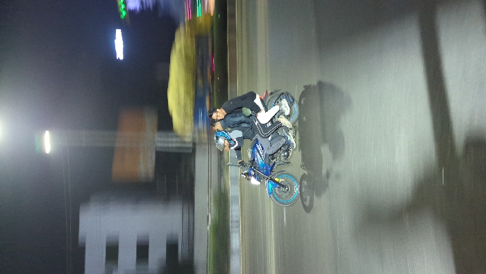 Nighttime street life captured across Dhaka in 11-minute span