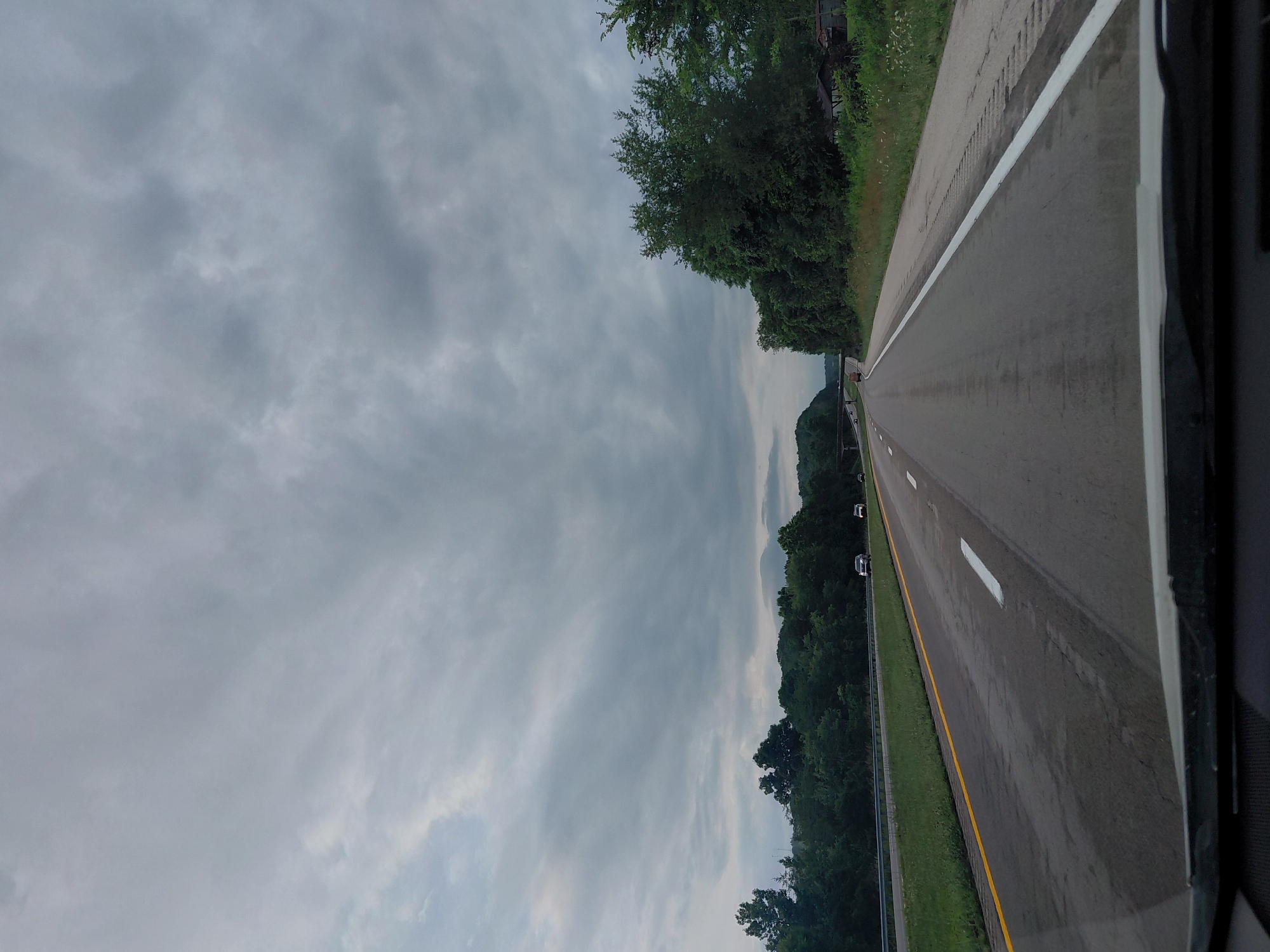 Rolling down a cloudy Kentucky highway near Clay City