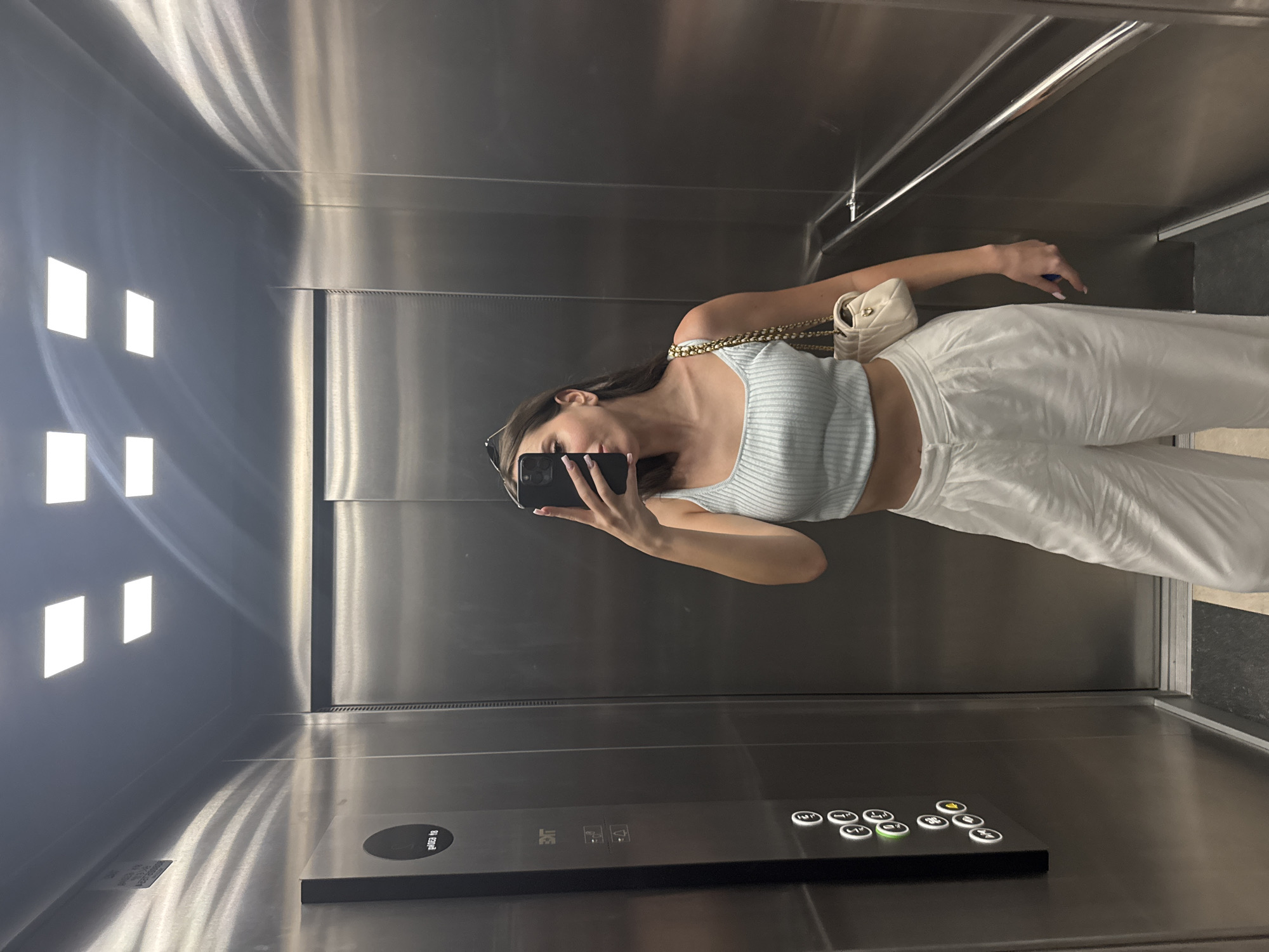 Elevator selfie to open sky — an afternoon in a few frames