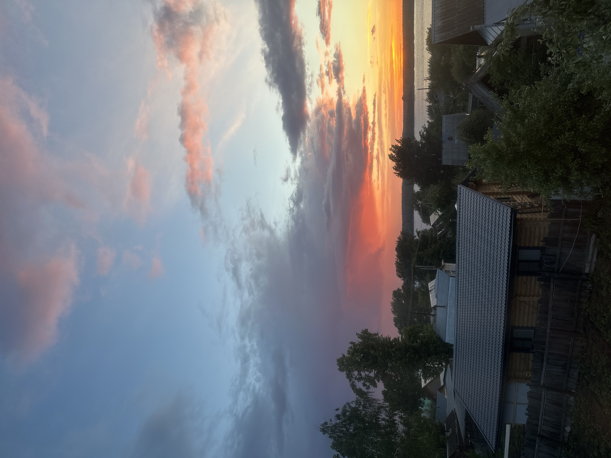 Dramatic sunset over Kama River captivates Chaikovsky, Russia