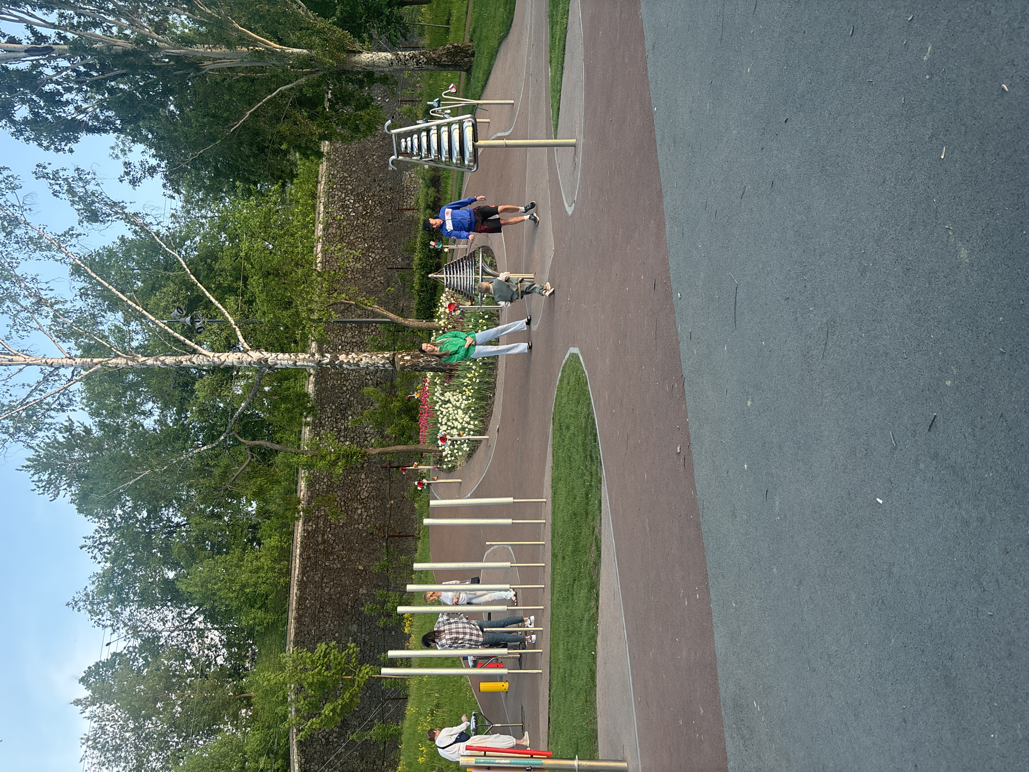 Afternoon leisure activities documented at Perm riverside park