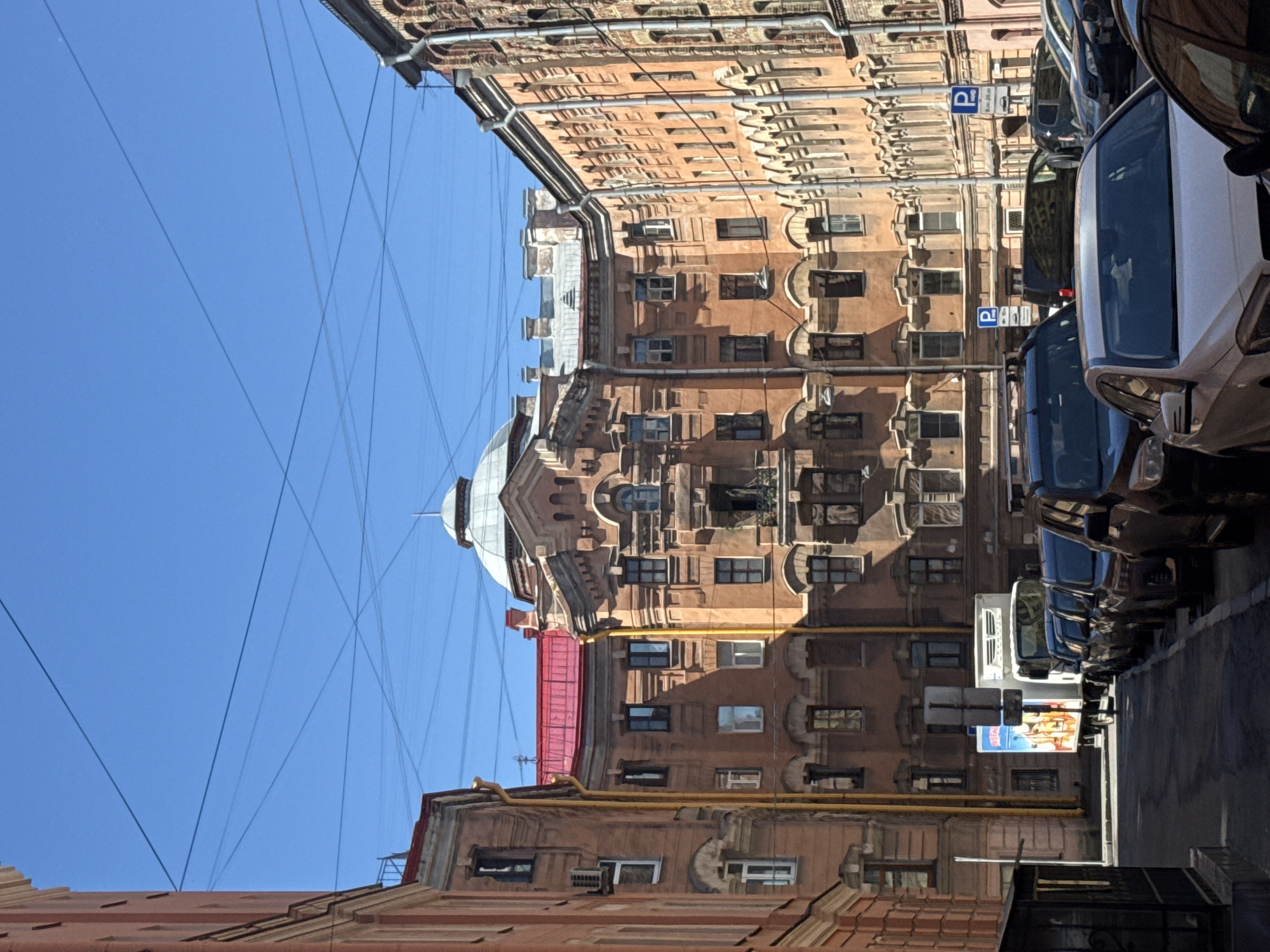 Historic Saint Petersburg streetscapes on a sunny June morning