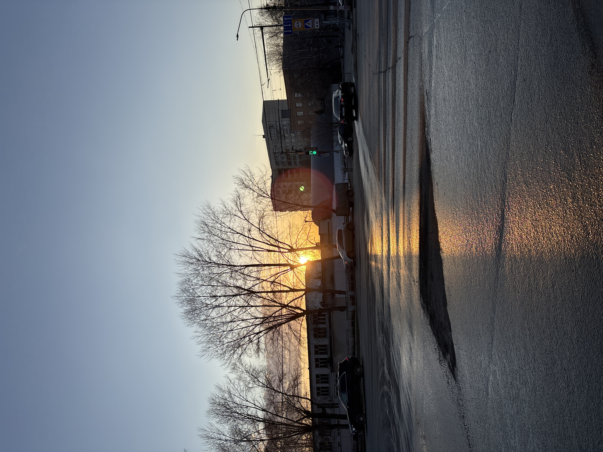 Sunset street scene captured in Ulyanovsk, Russia