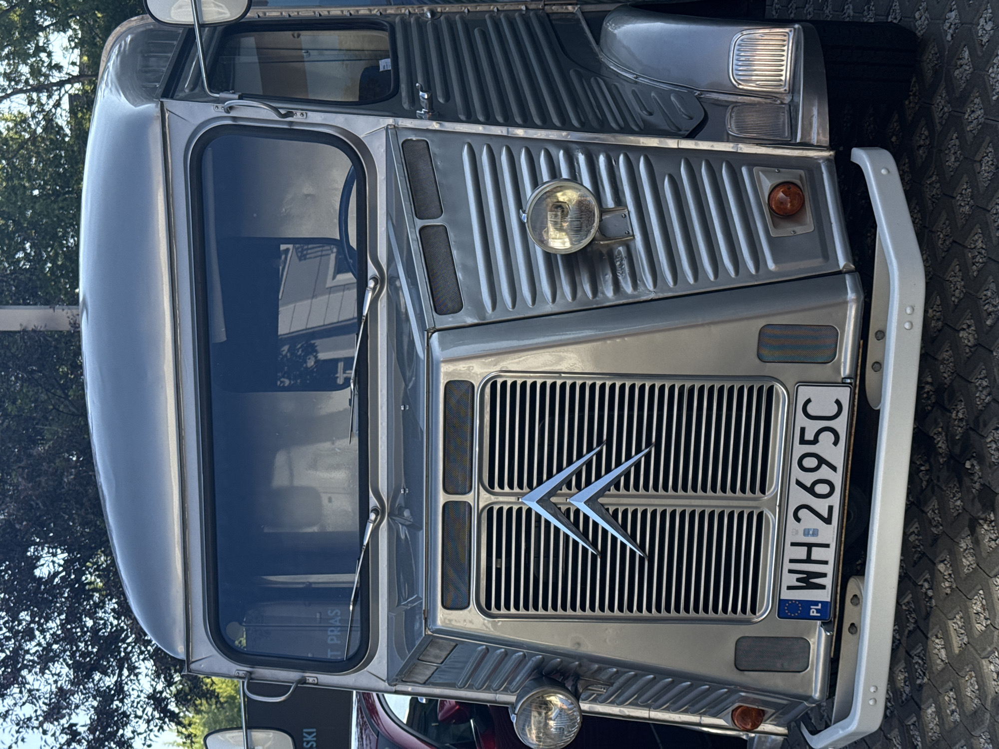 Vintage Citroën Type H van spotted parked in Warsaw
