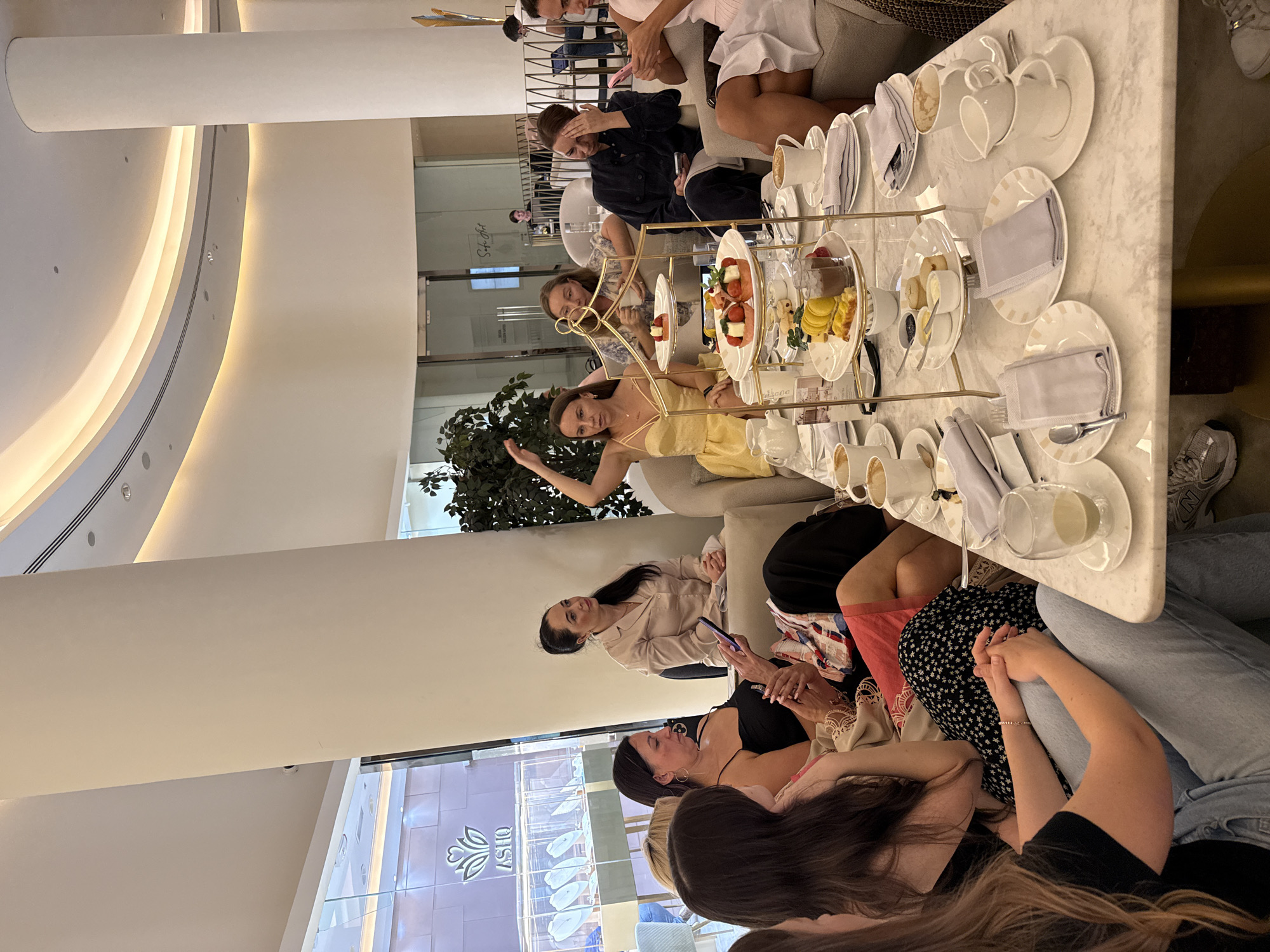 Upscale afternoon tea gathering observed in Dubai hotel lounge