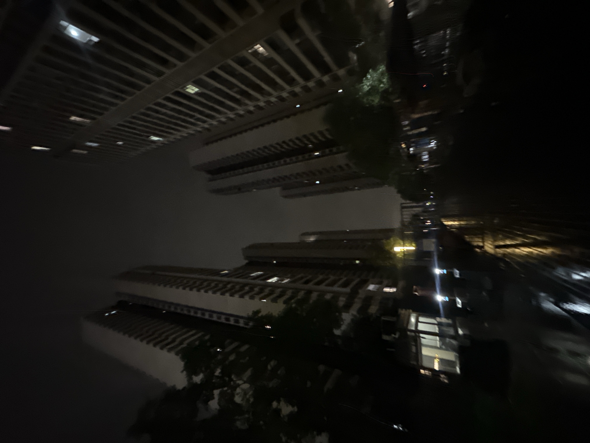 Nighttime rain scenes documented across Chongqing High-tech Zone