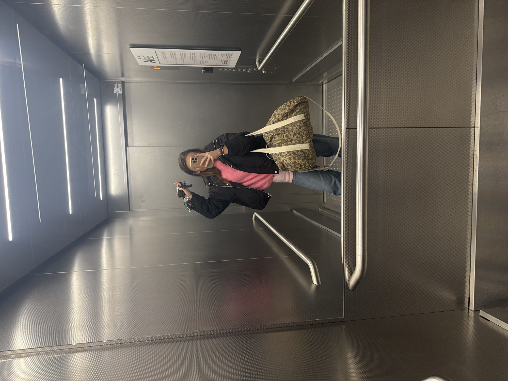 Elevator selfie and medical office visit recorded in Tourcoing