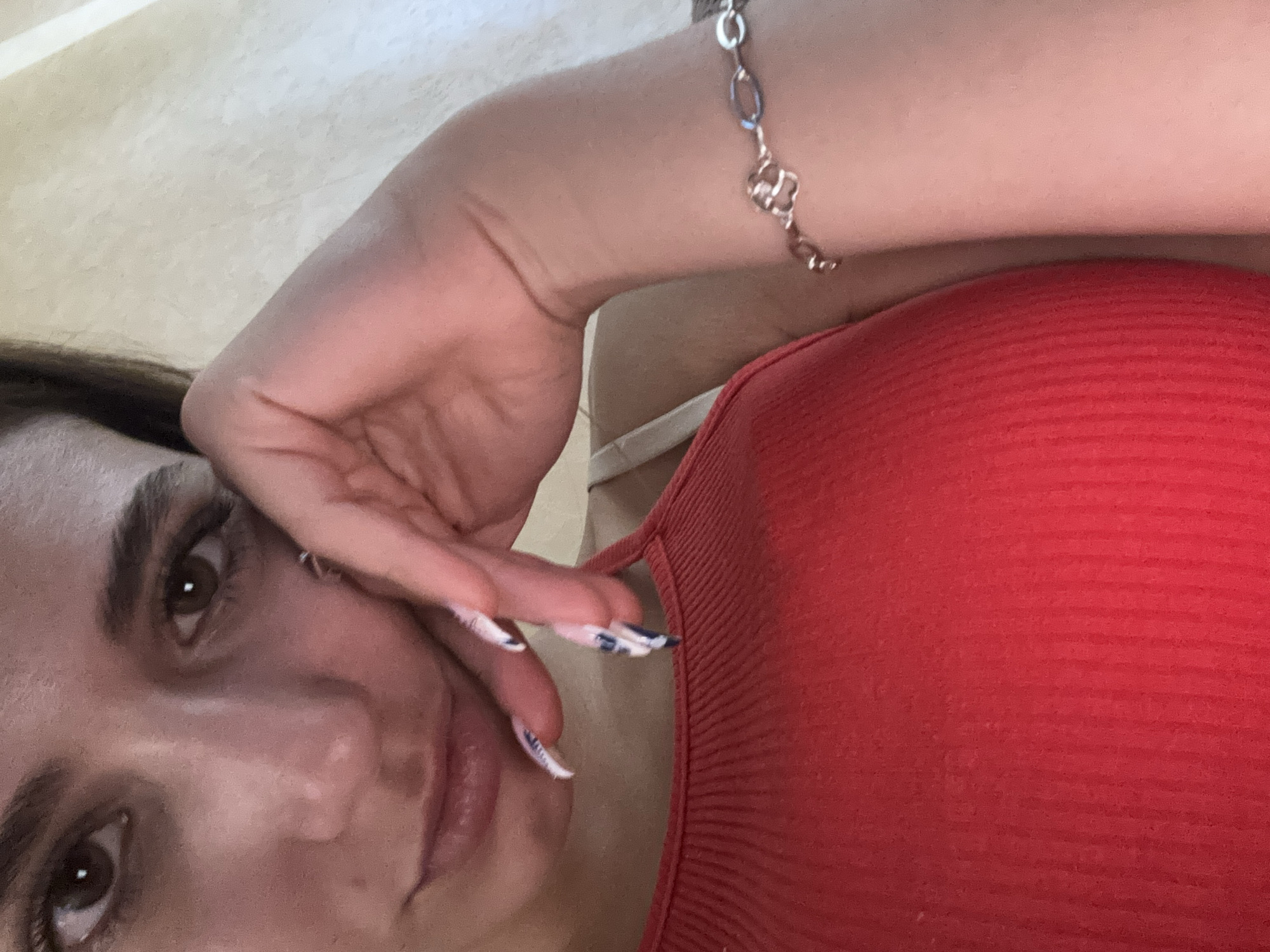 Relaxed home session with a detailed floral manicure on display