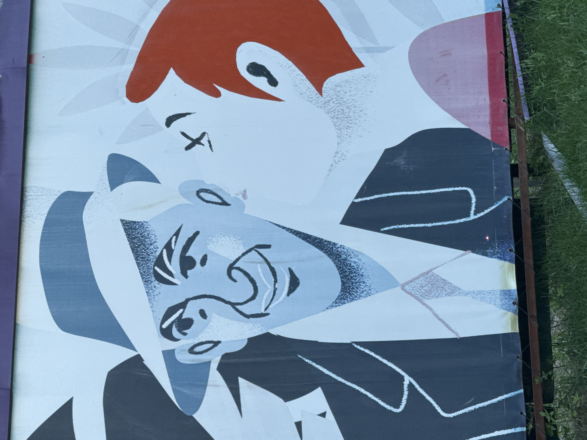 Moscow street art and urban scenes documented during afternoon walk