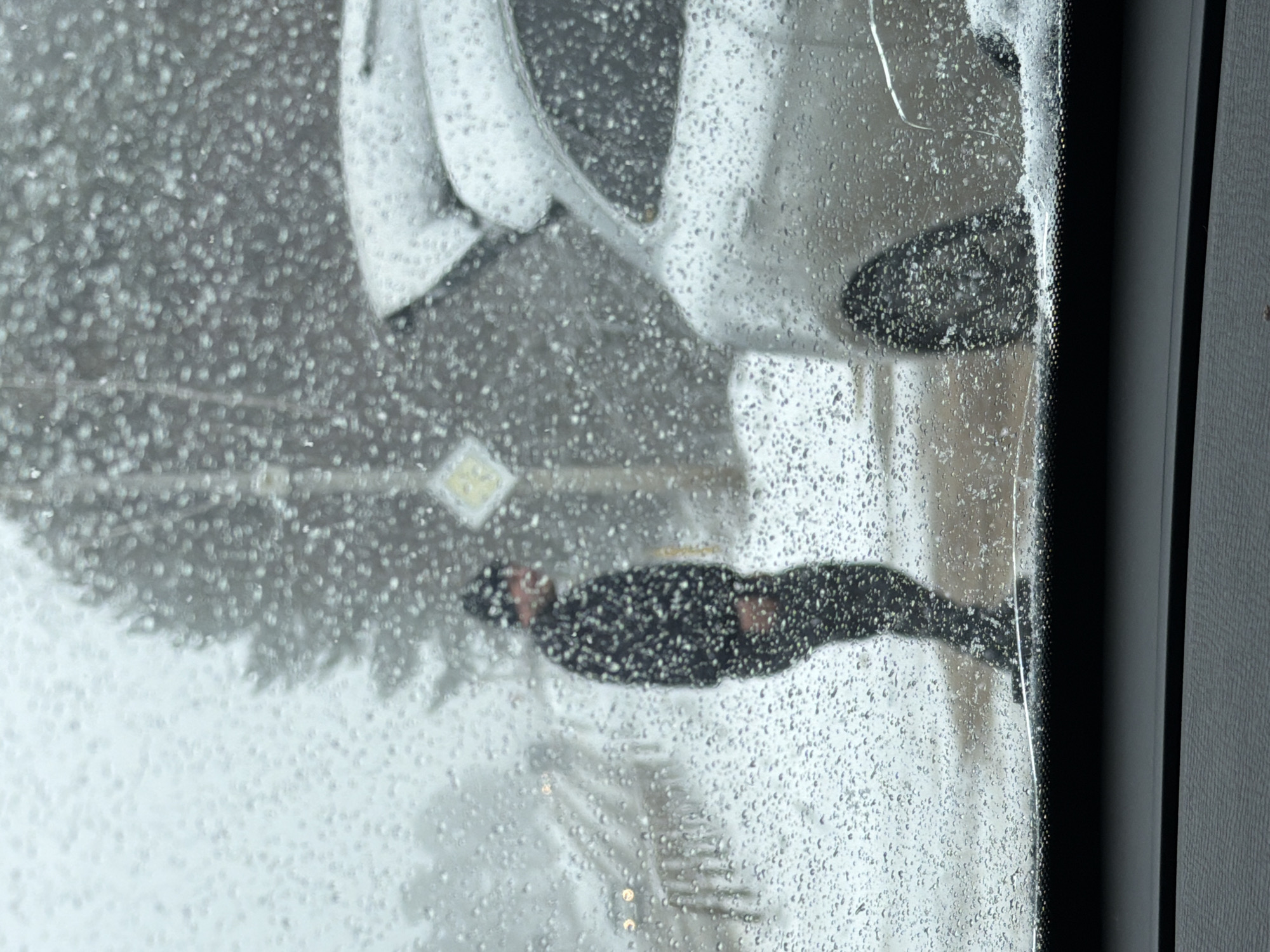 Driver documents snowy commute in Chaikovsky, Russia