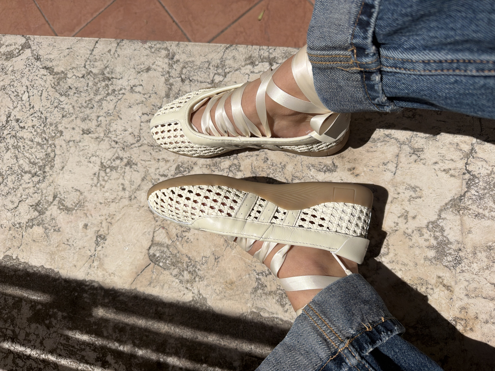 Milan moments: street footwear and classroom scene documented