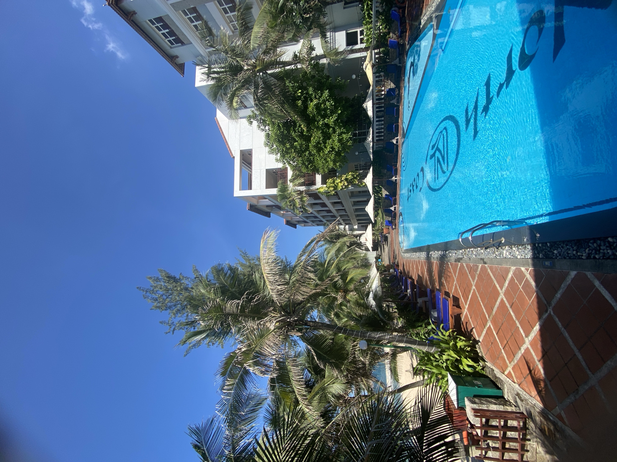 Resort life and coastal streets along Vietnam's Mũi Né coast