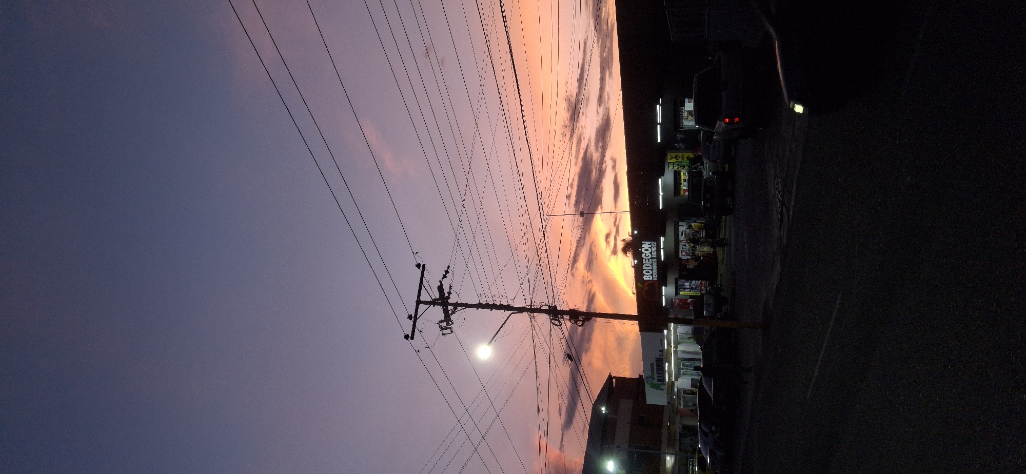 Evening street scenes documented in Tinaquillo, Venezuela
