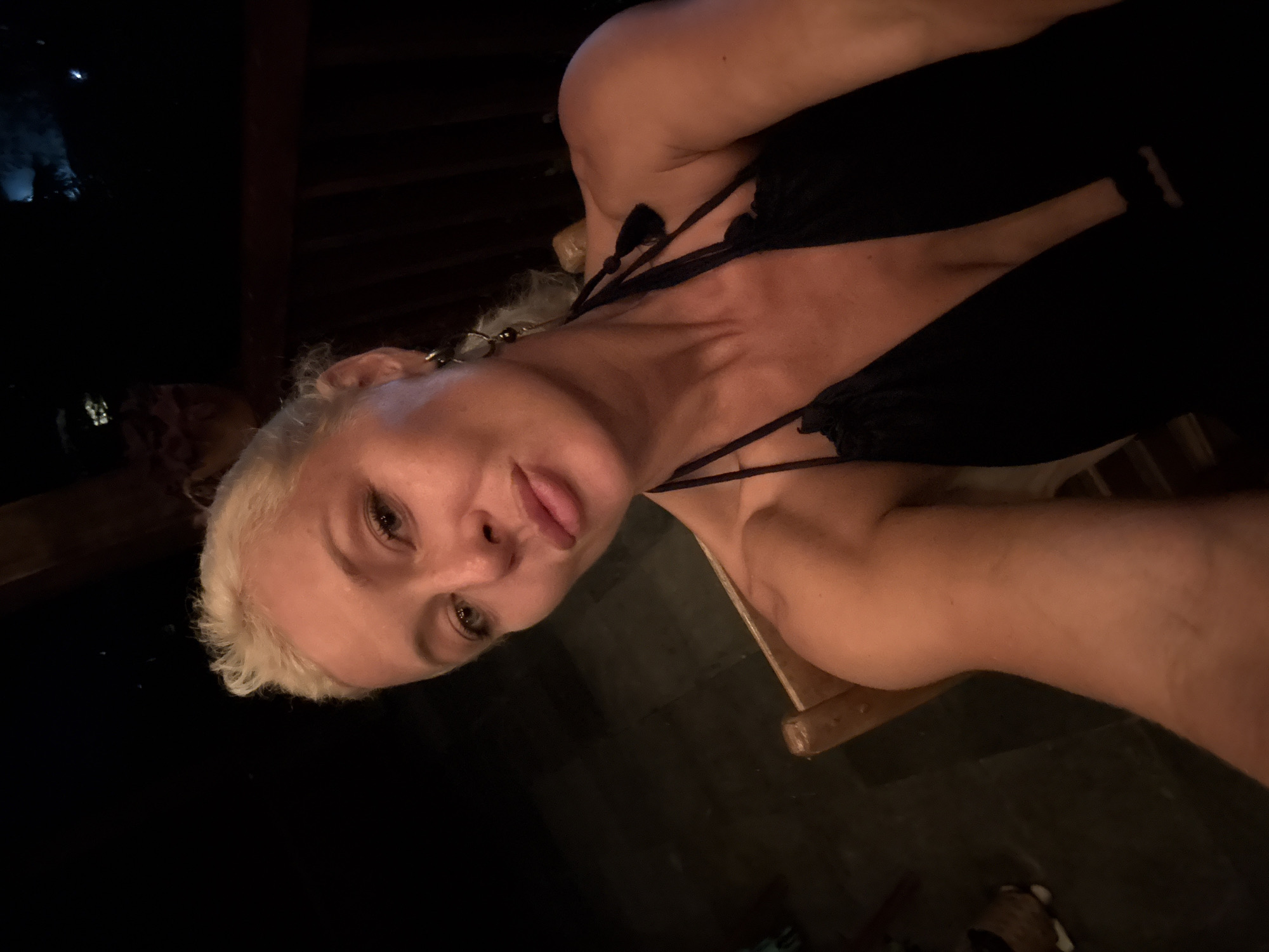 Getting ready: selfies across a casual-to-dressed-up sequence