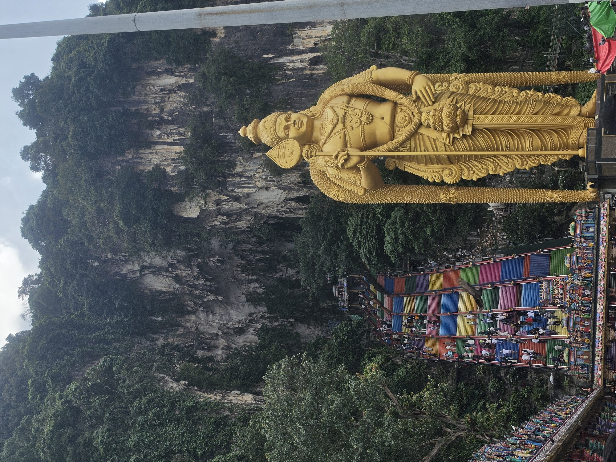 Early morning scenes documented at Batu Caves temple complex