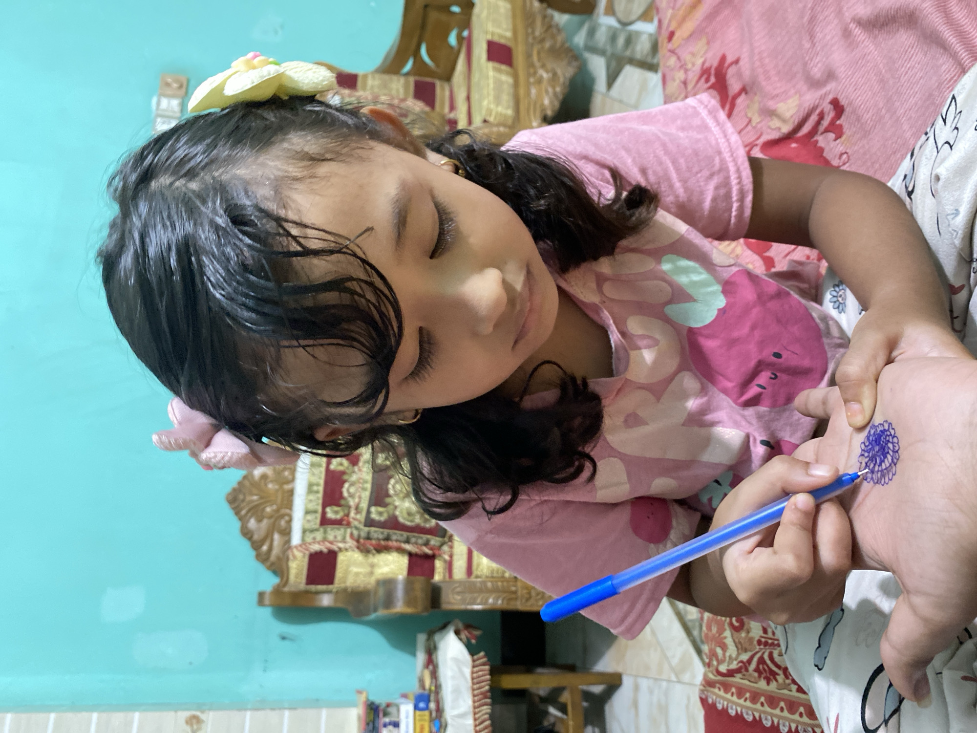 Playful afternoon at home: drawing, dancing, and meditating