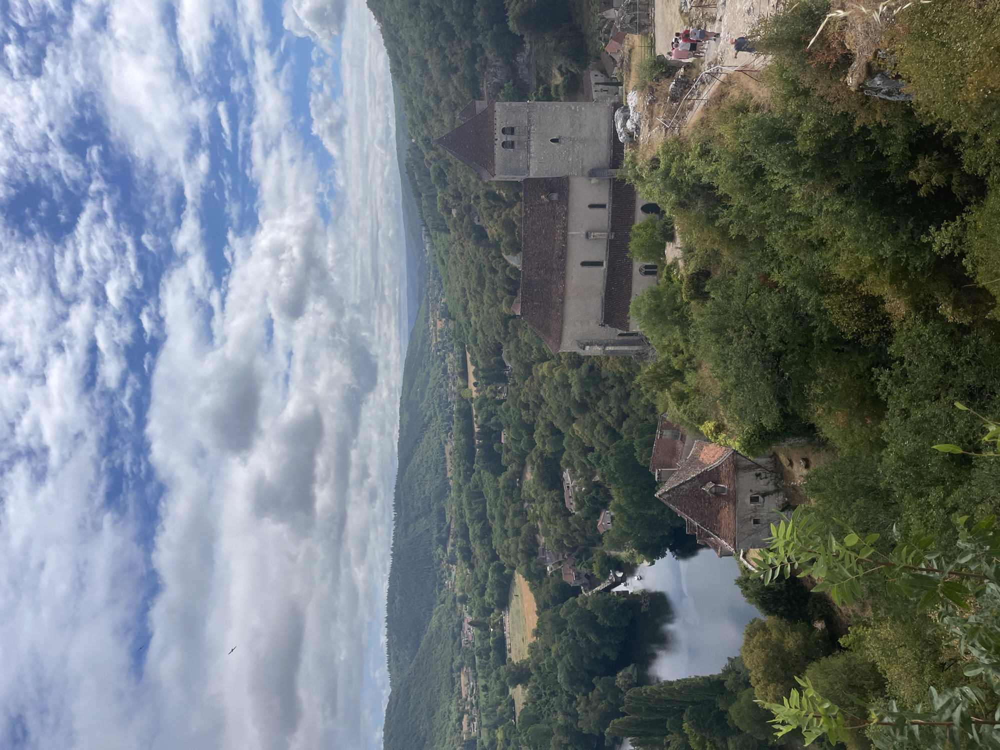 River valley landscapes and a riverside lunch stop