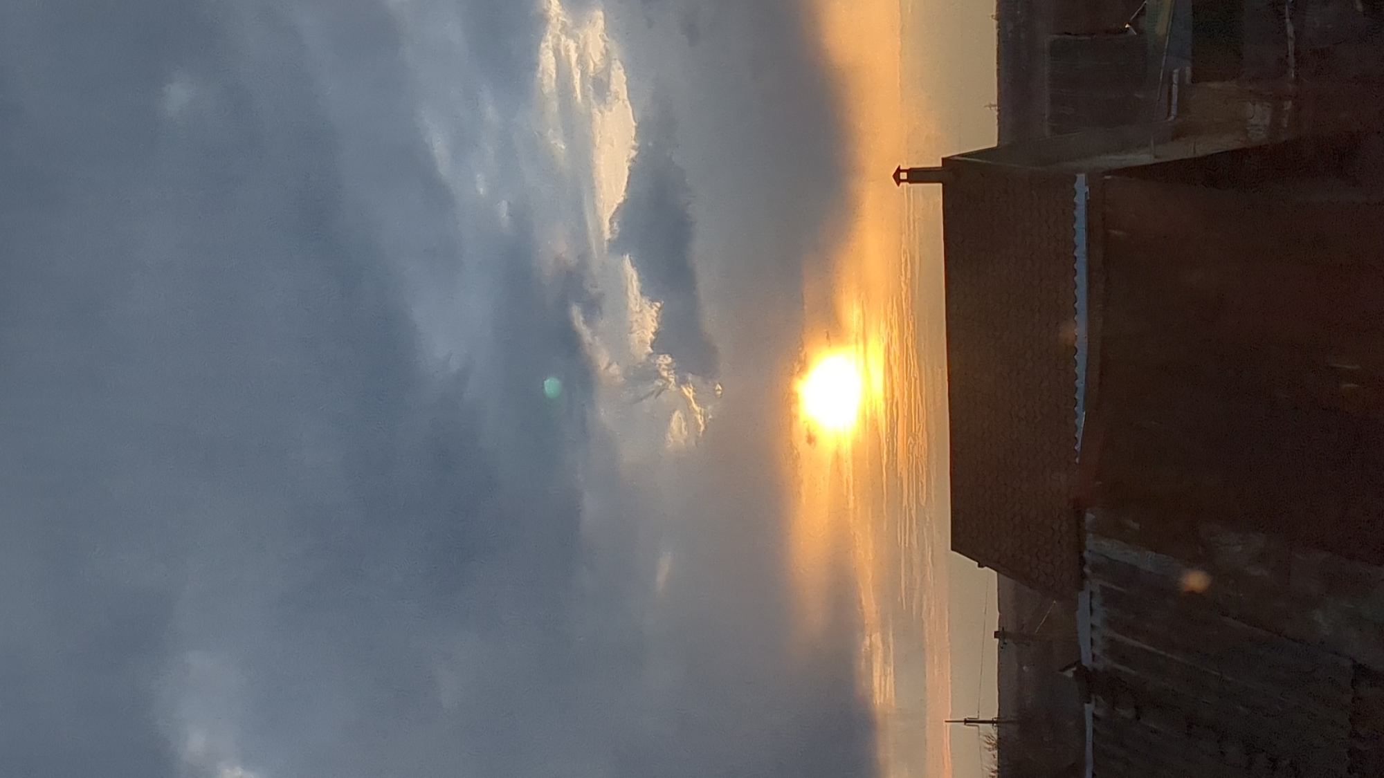 Dramatic sunset observed over Ulyanovsk landscape