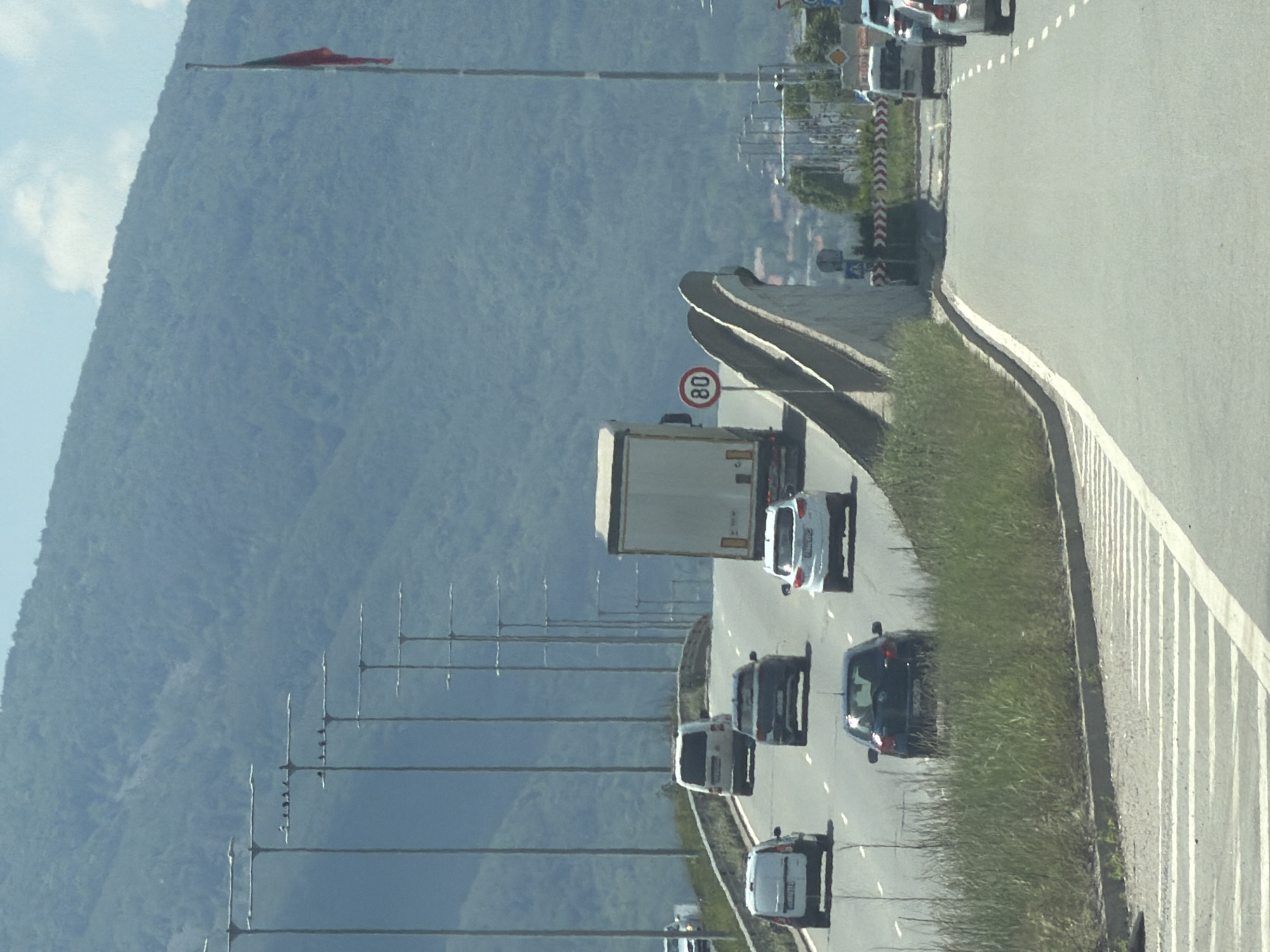 Regular traffic flows on Sofia highway during construction