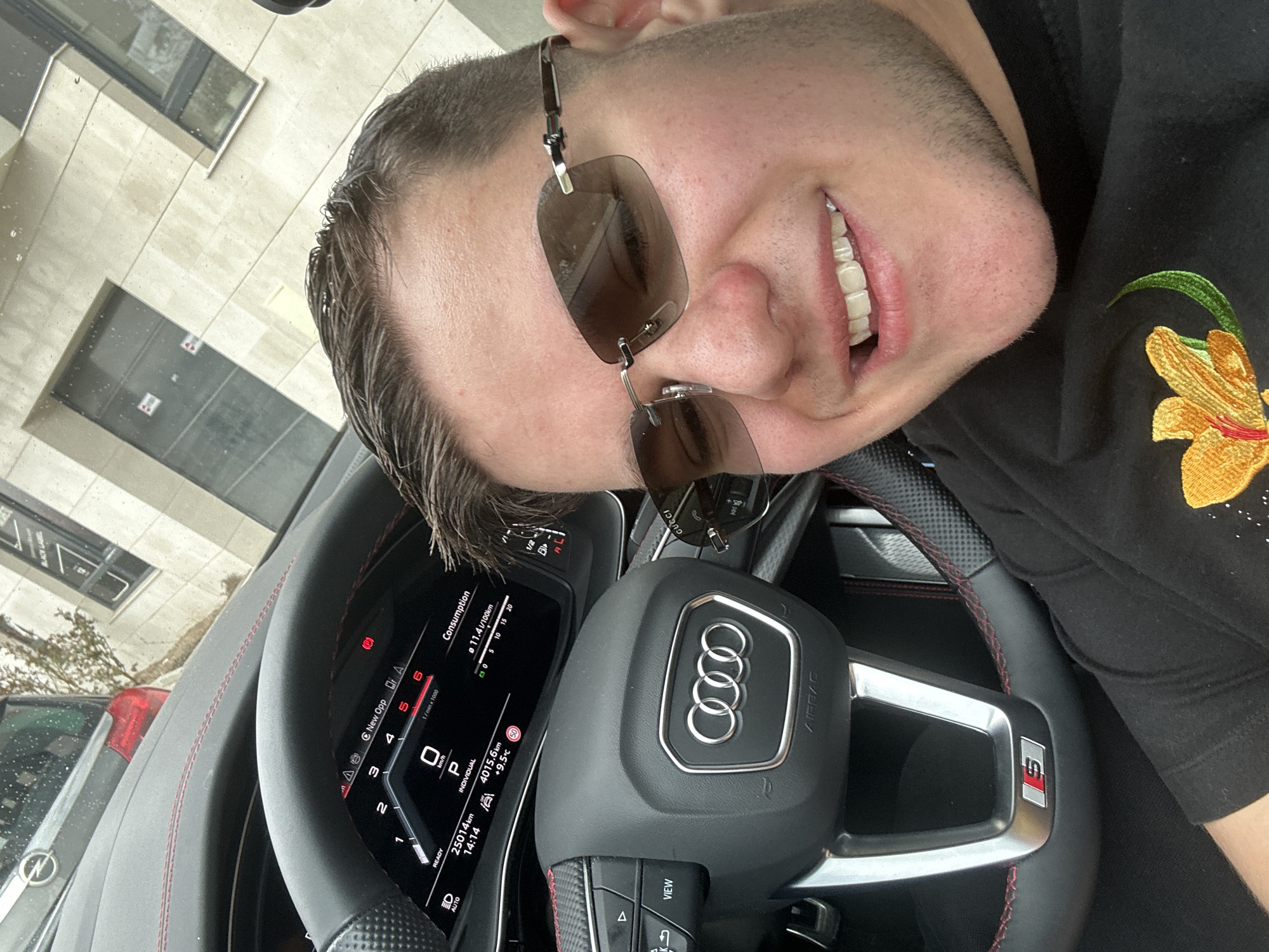 Man photographed in Audi S-model car in Sofia