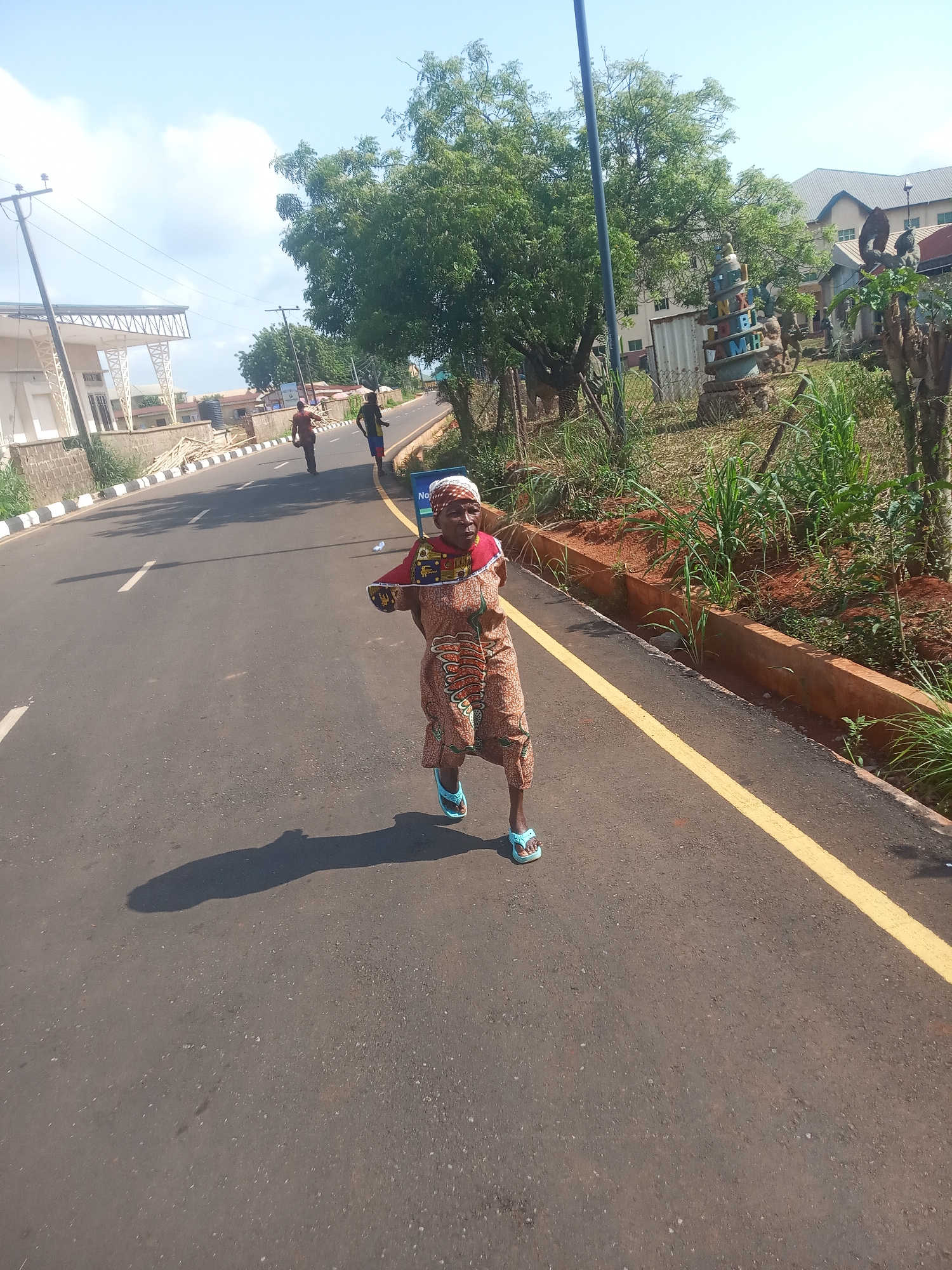 Morning street life documented in Nigerian communities
