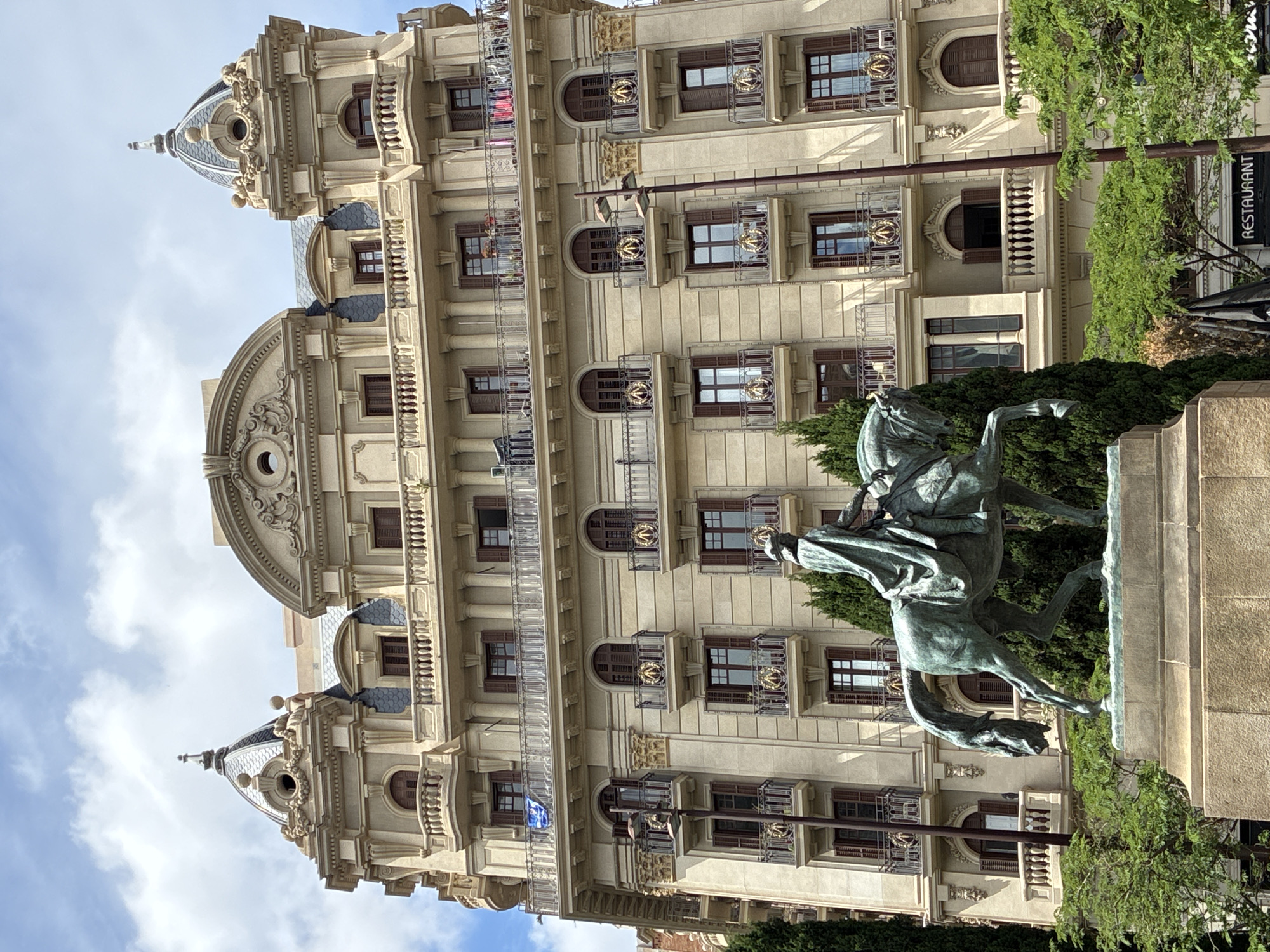Tourist documents Barcelona landmarks during 10-minute city center walk