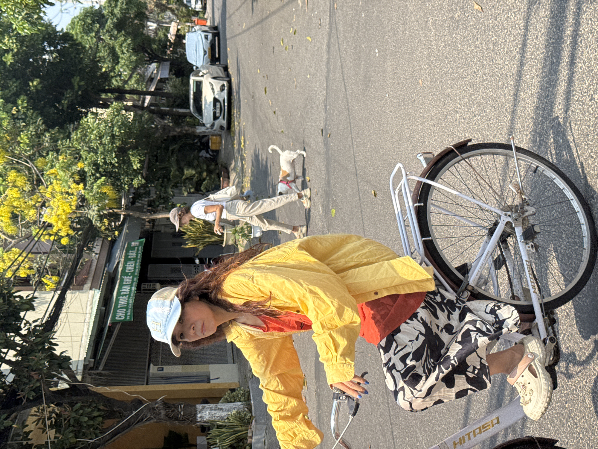 Morning street life documented across Đà Nẵng, Vietnam