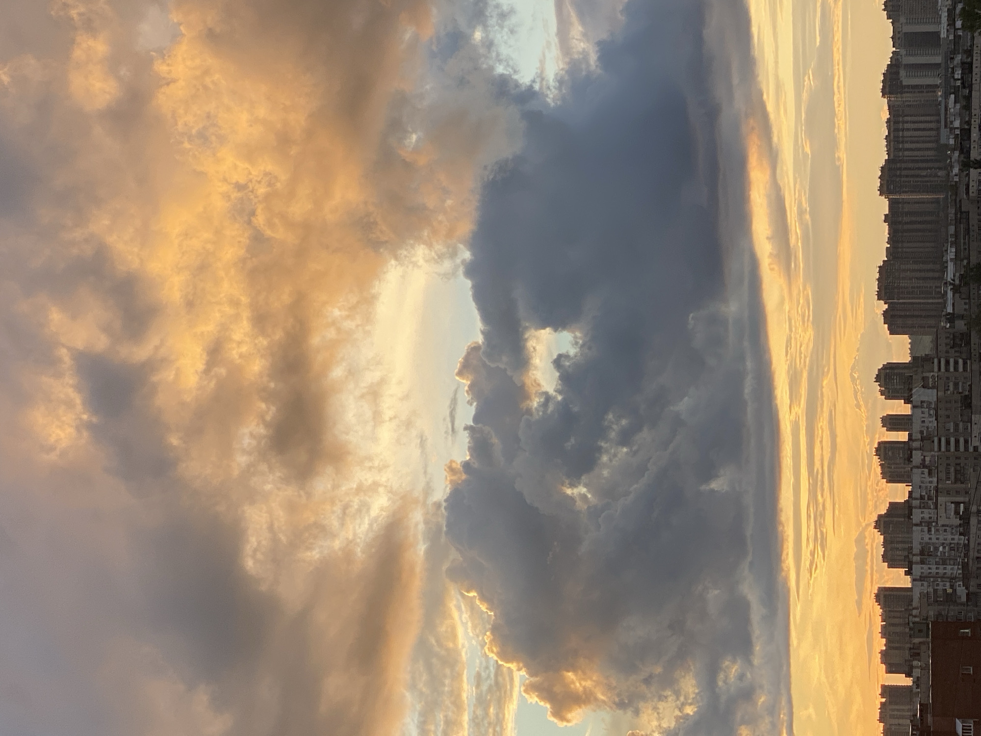 Sunset skies and city views across a Russian evening