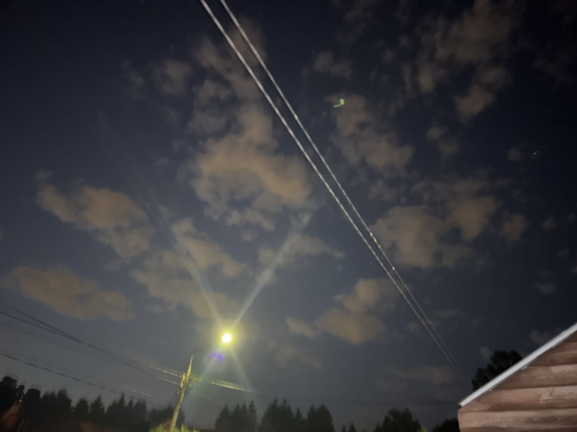 Evening sky watching documented across Balashikha residential area