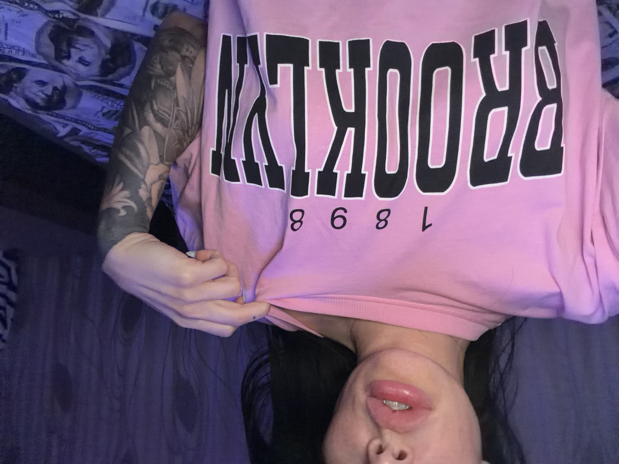 Casual photo session in a Ufa apartment, pink outfit throughout.
