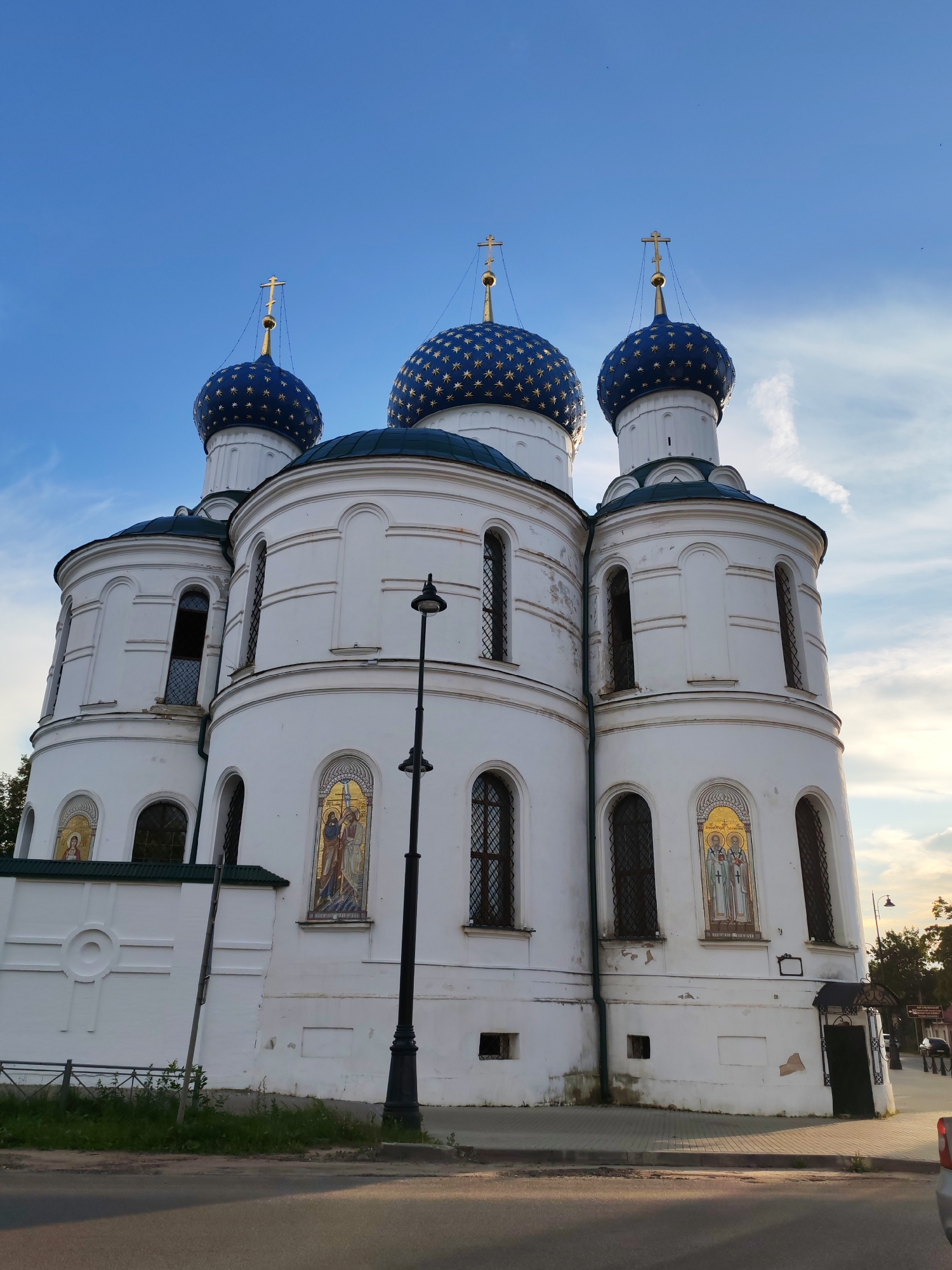 Orthodox church and golden-hour views in Chelganovo, Russia