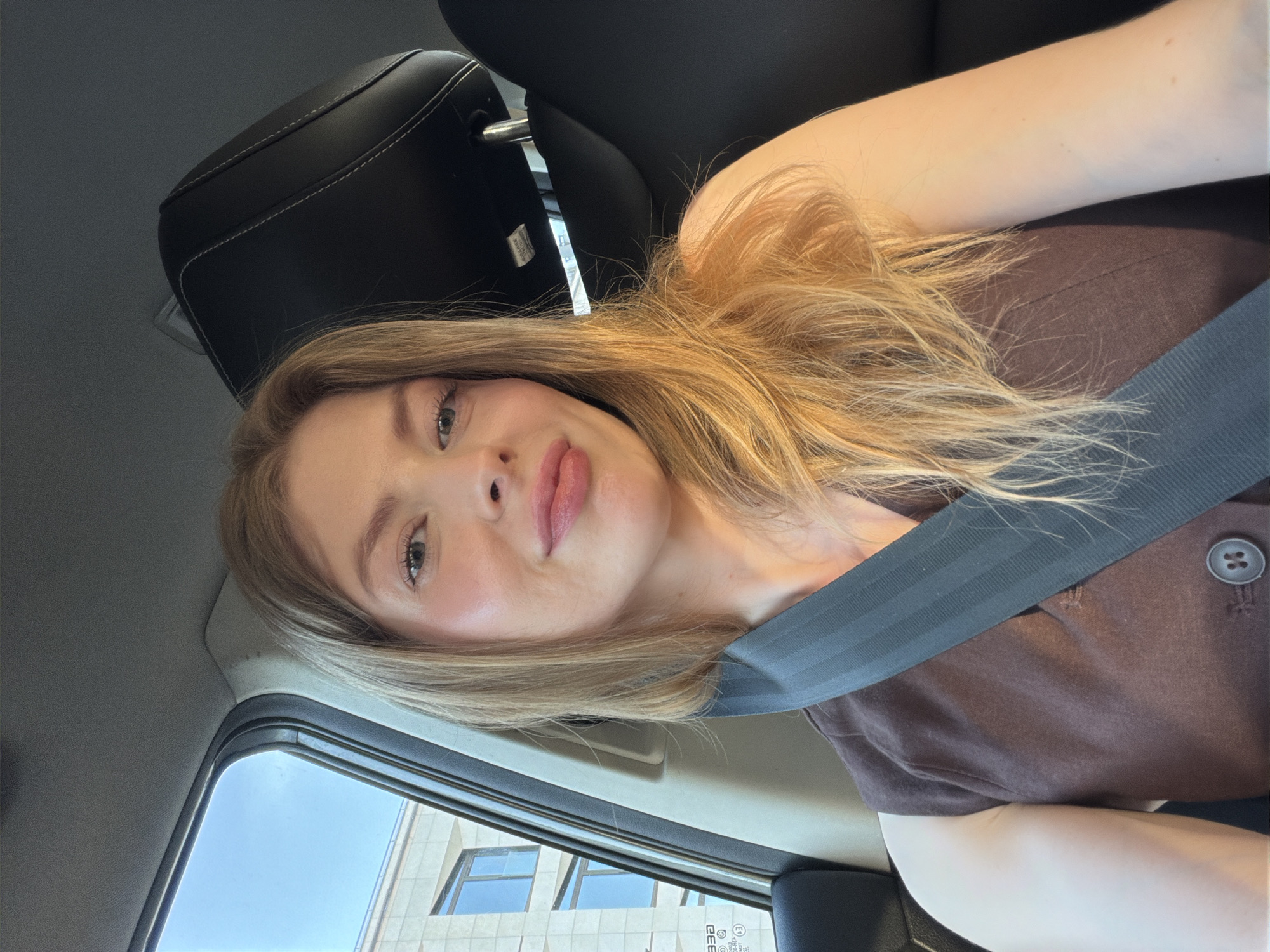 Passenger documents 11-minute afternoon journey through busy Moscow streets