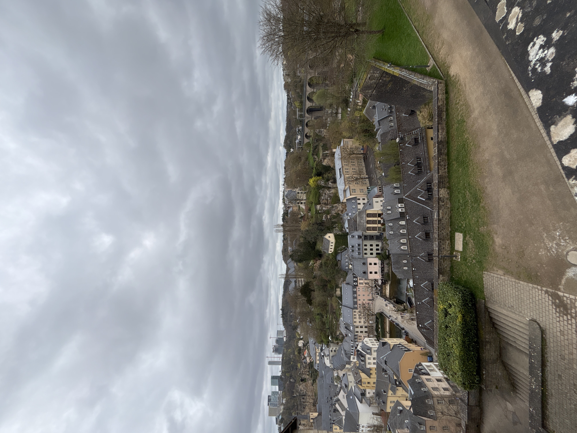 Tourist captures Luxembourg City views and selfie near art installations