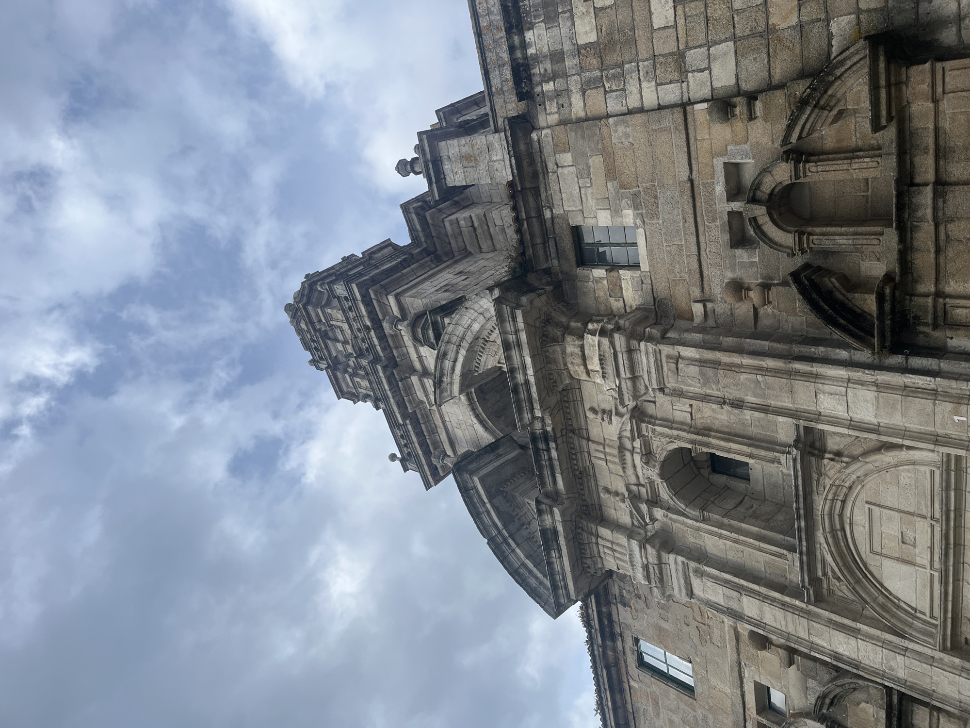 Witness documents historic A Coruña landmarks during afternoon walkabout