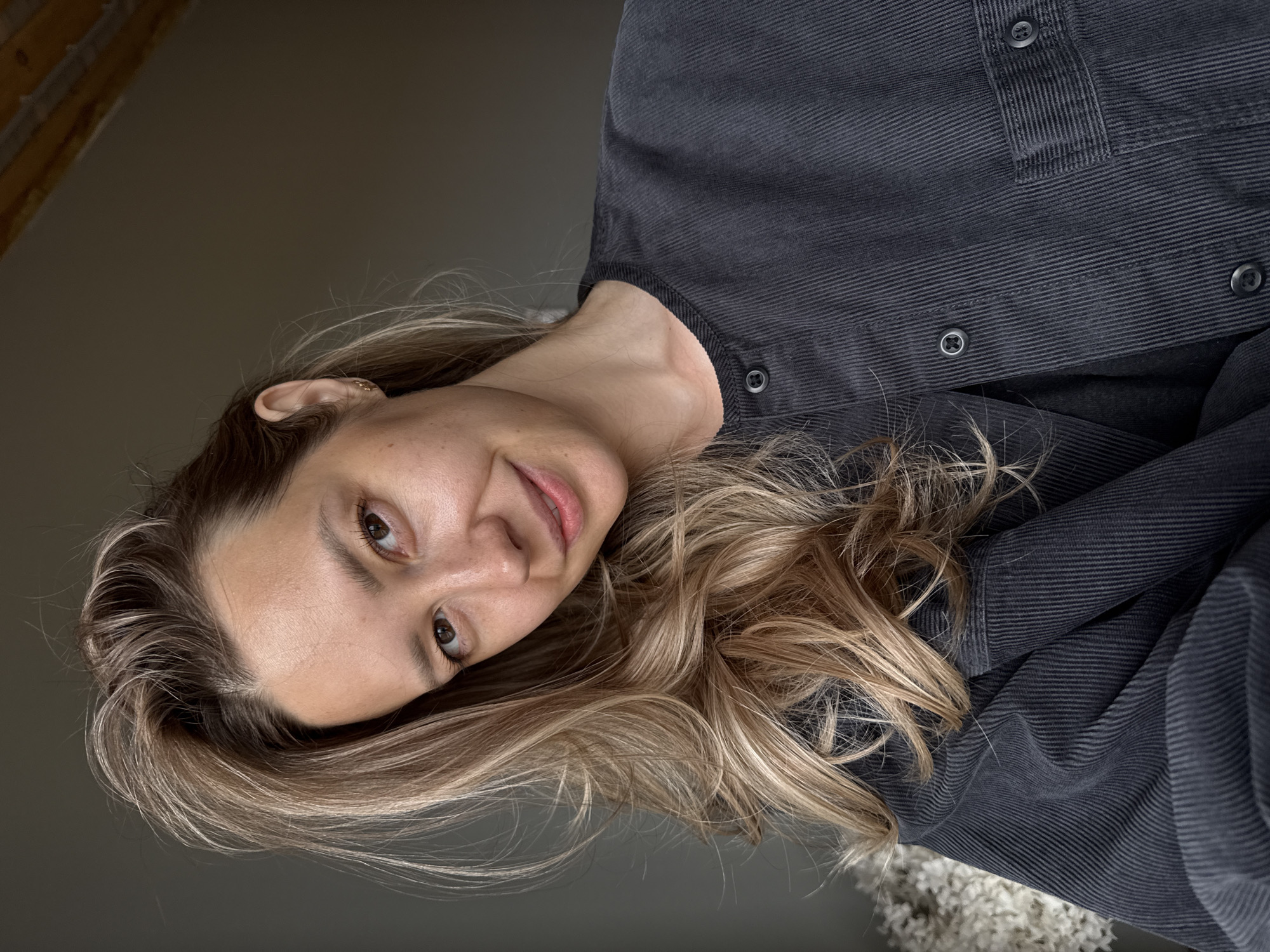 Portrait photography session documented in Chaikovsky, Russia
