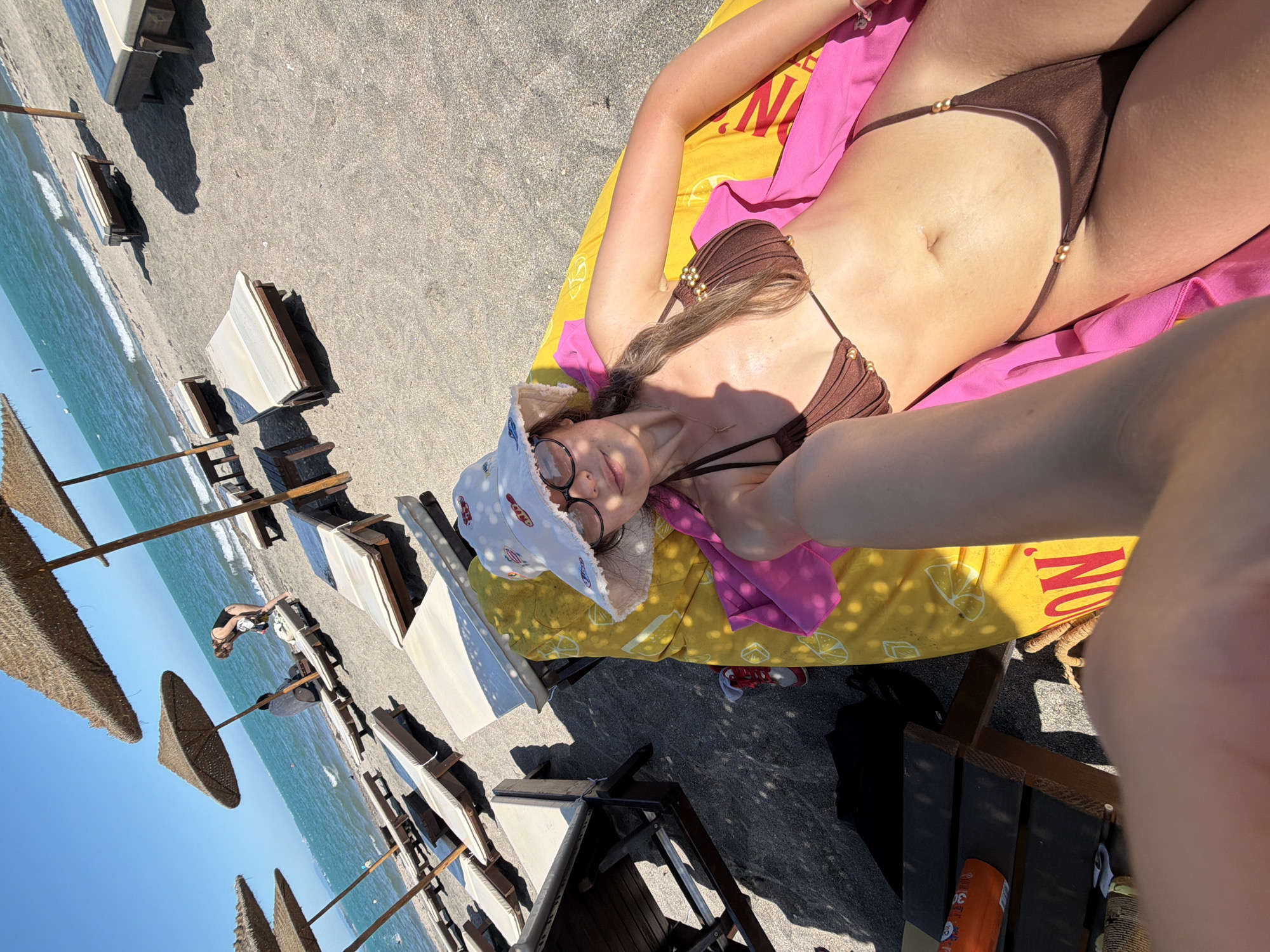 Sunny afternoon beach scene documented at Burgas resort
