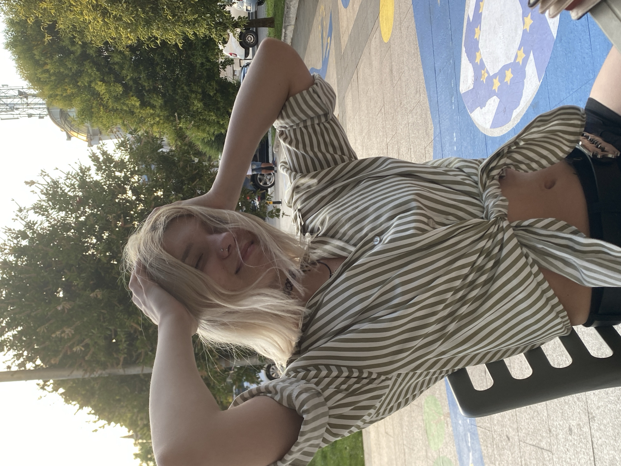 Afternoon stroll through Podgorica streets includes puppy encounter