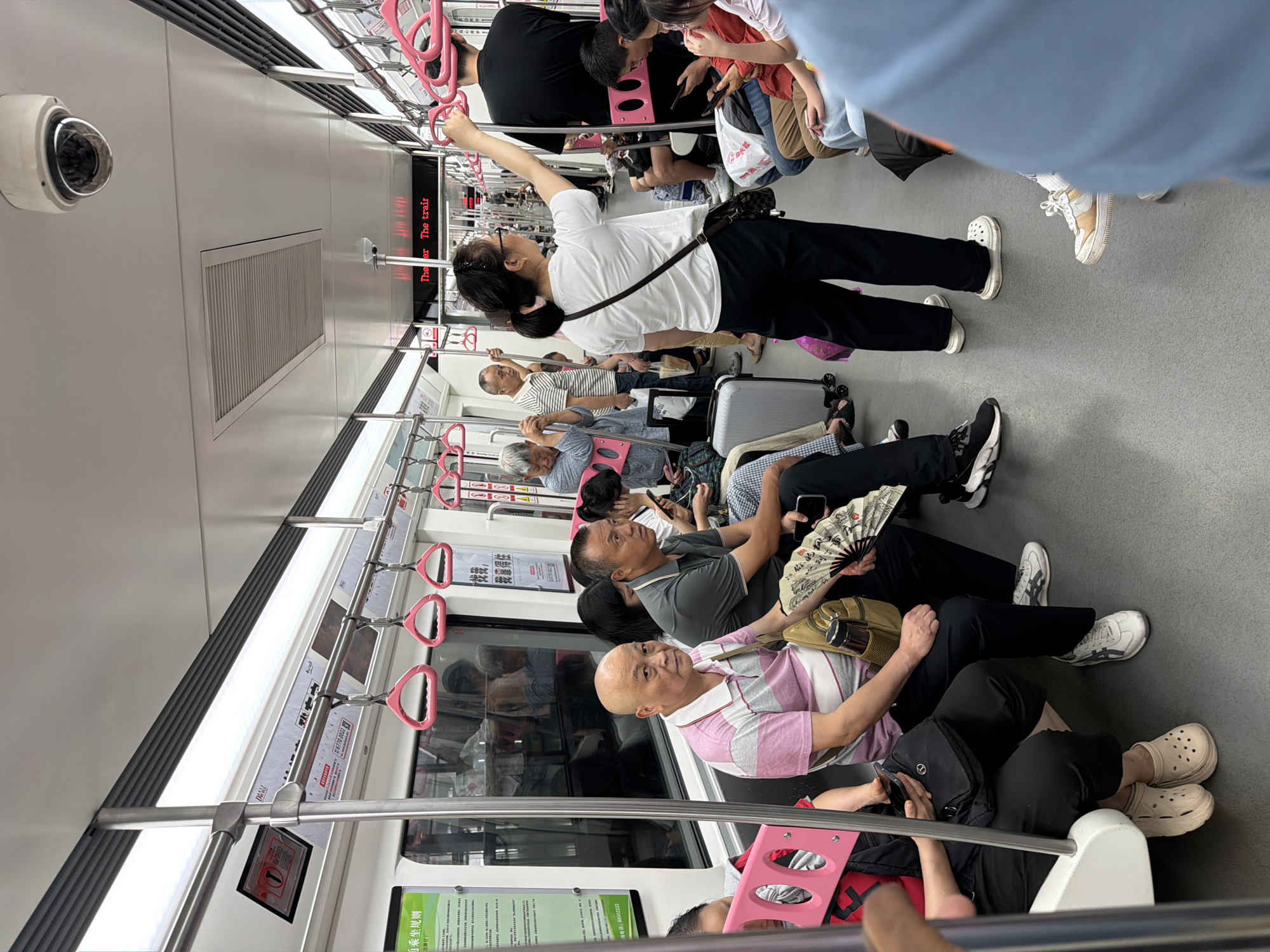 Everyday commute inside a Yuzhong District subway car