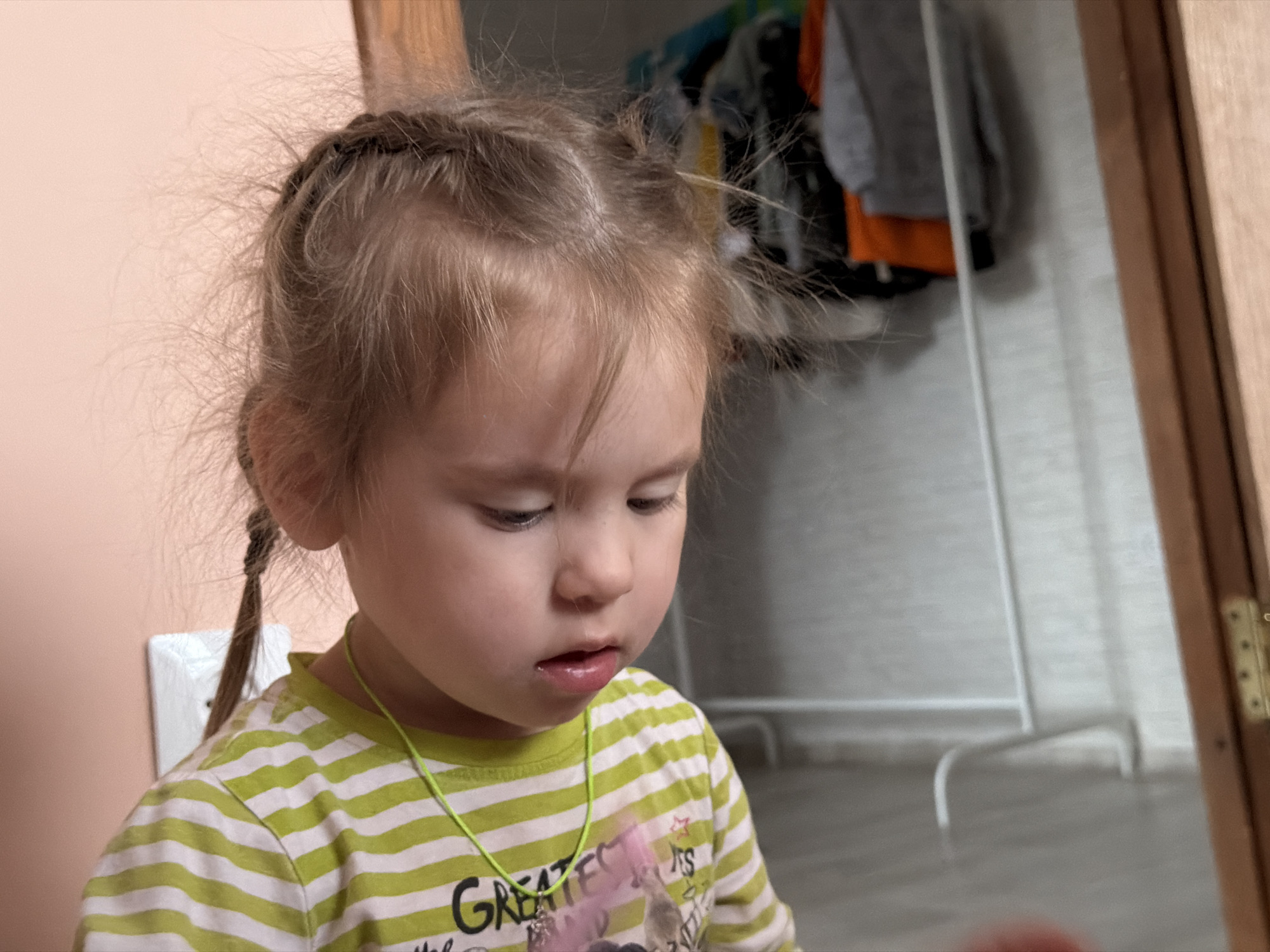 Family morning routine captured in Chaikovsky home