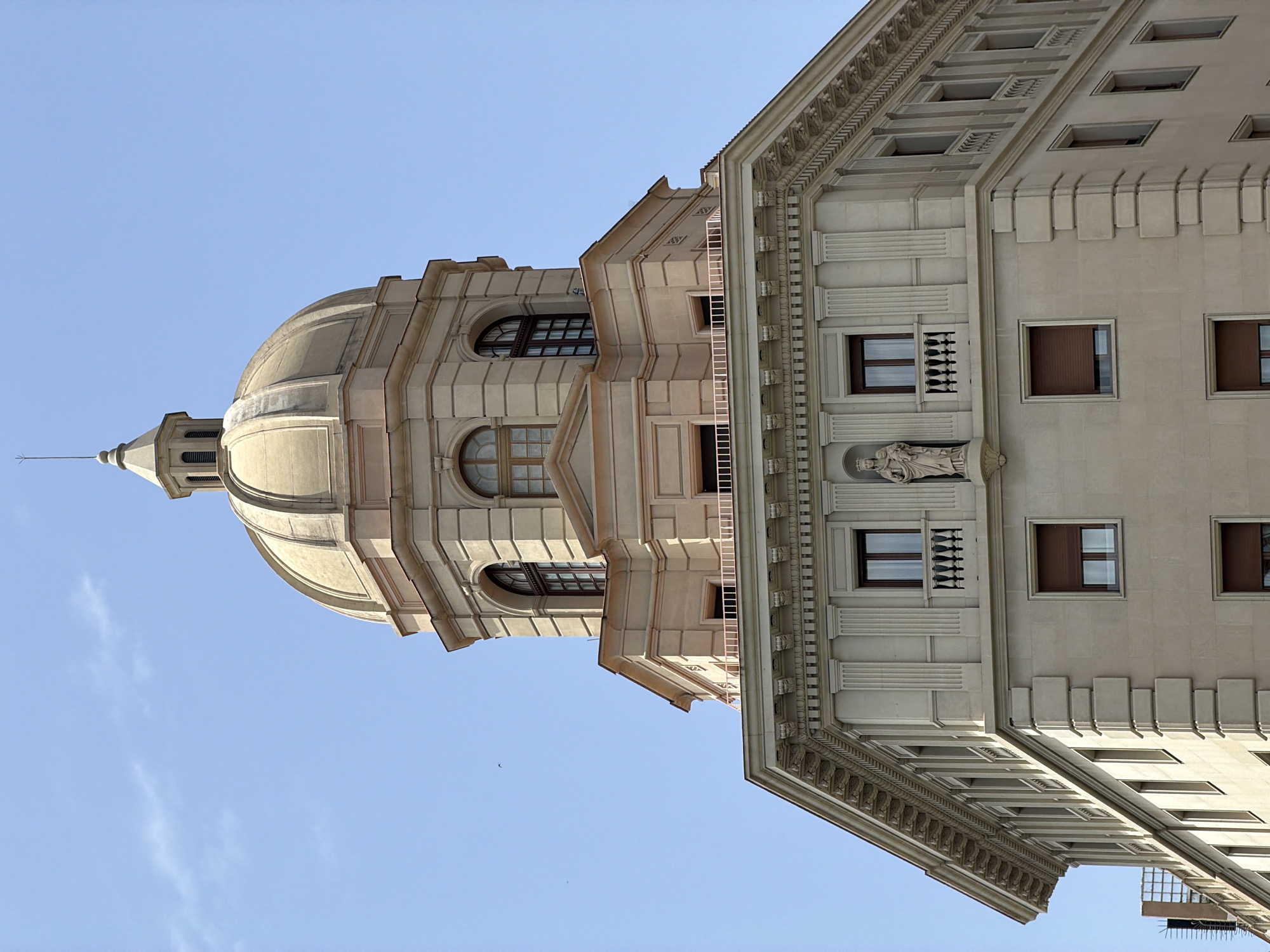 Midday walkthrough of Barcelona's historic city center streets